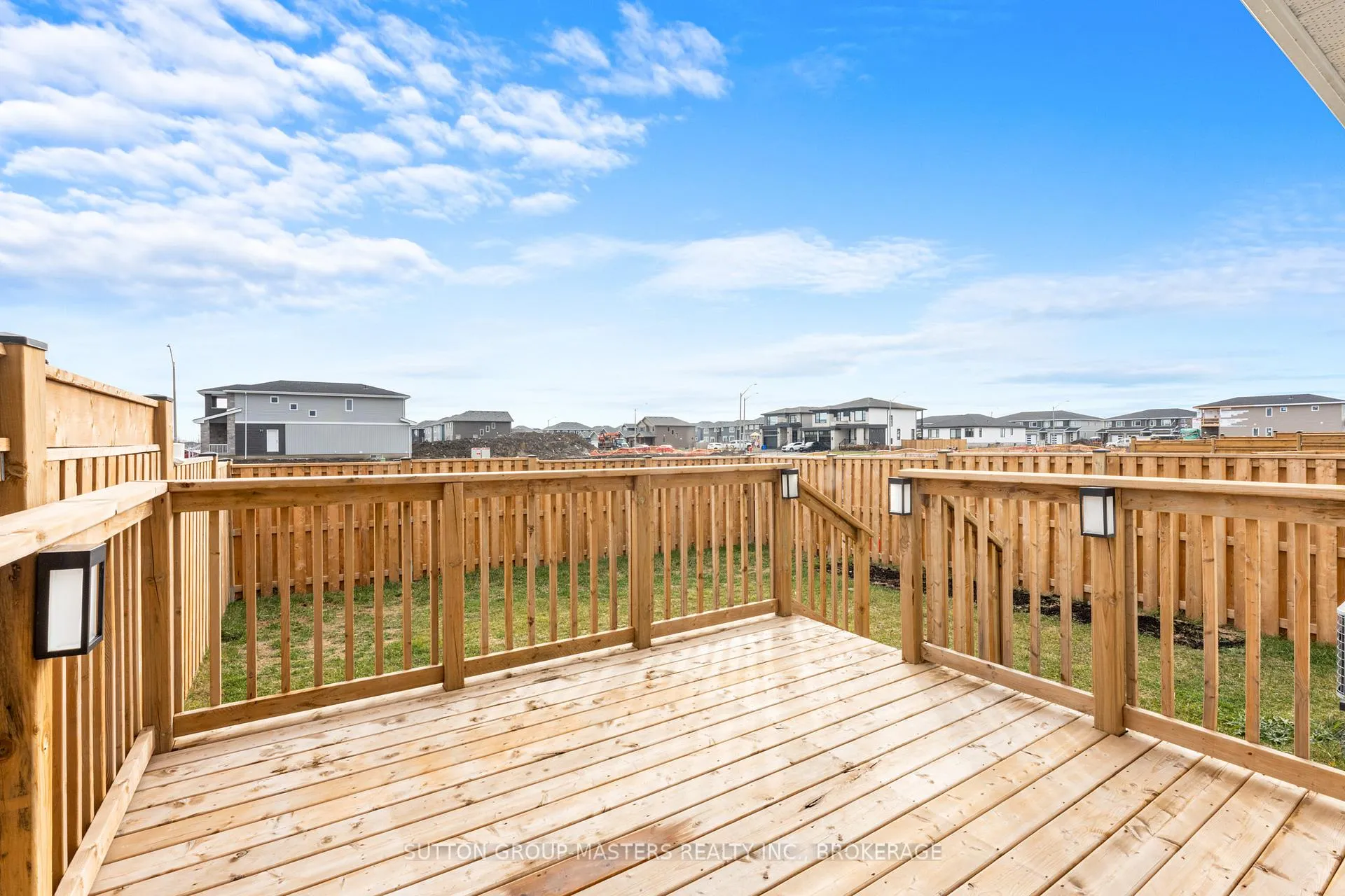 Photo 37 of 229 Superior Drive, Loyalist, Amherstview — HOMEH