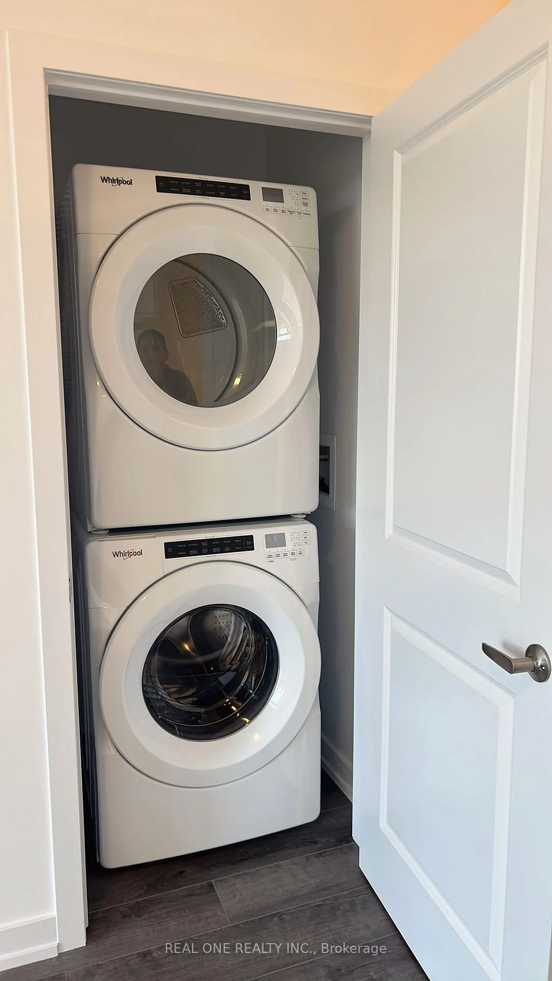 Photo 16 of Unit 614, 470 Dundas Street E, Hamilton, Waterdown — HOMEH