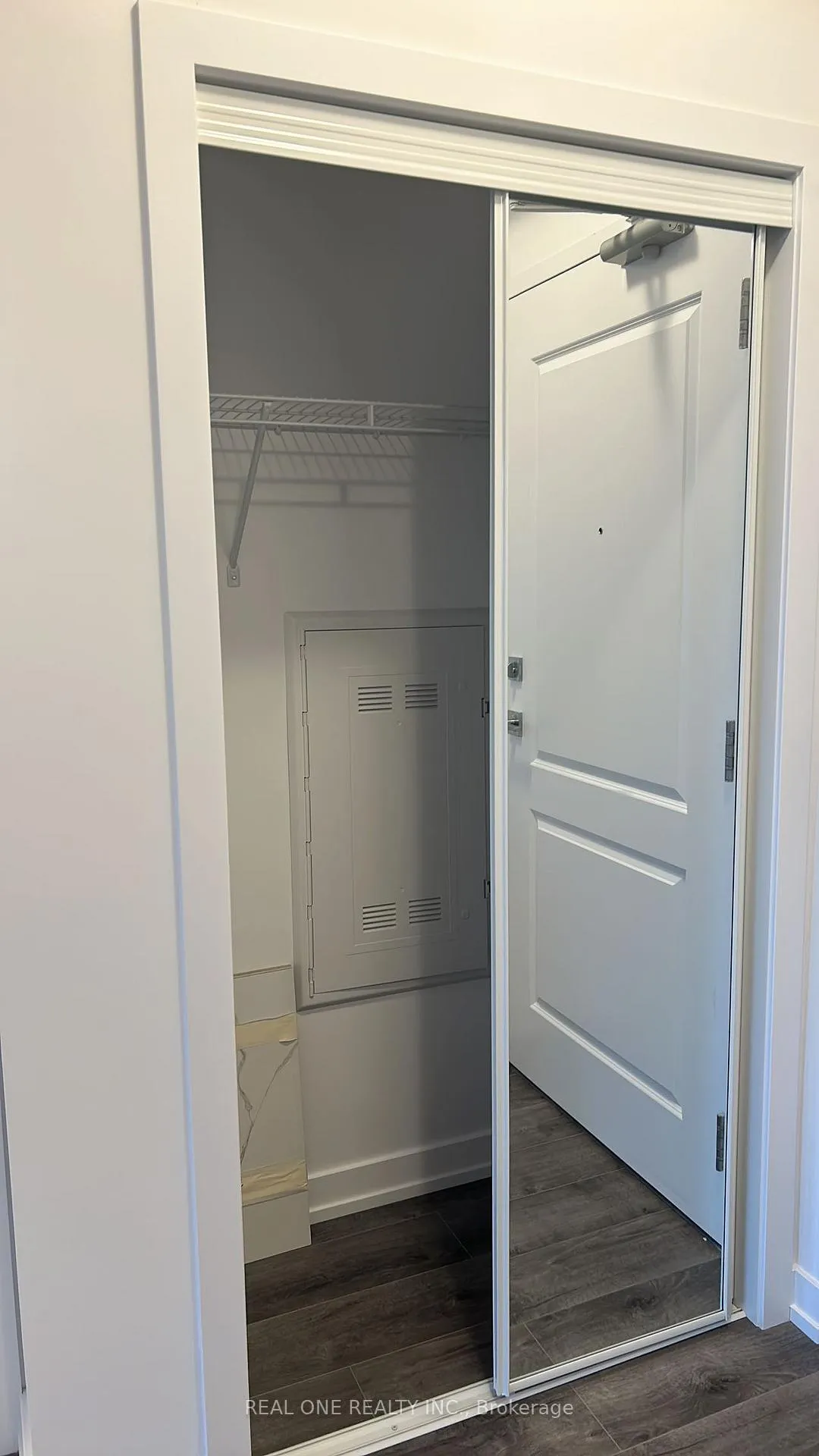 Photo 21 of Unit 614, 470 Dundas Street E, Hamilton, Waterdown — HOMEH