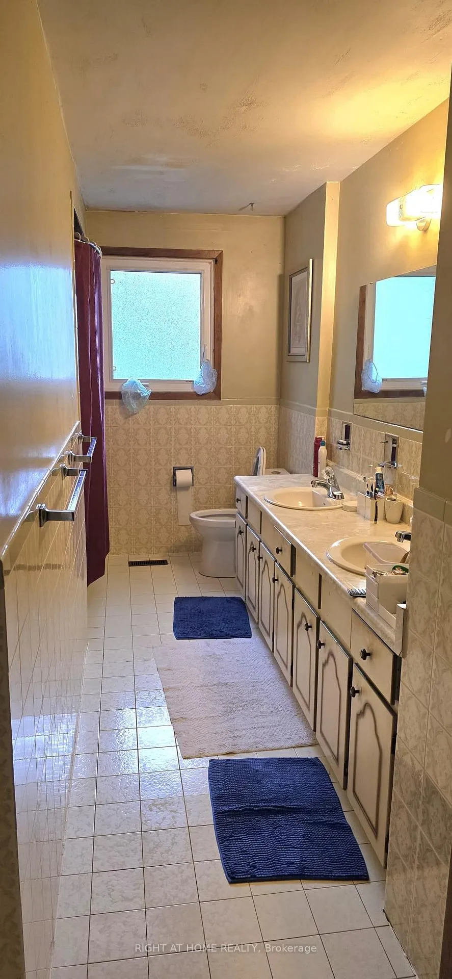 Photo 13 of 459 Archdekin Drive, Brampton, Madoc — HOMEH