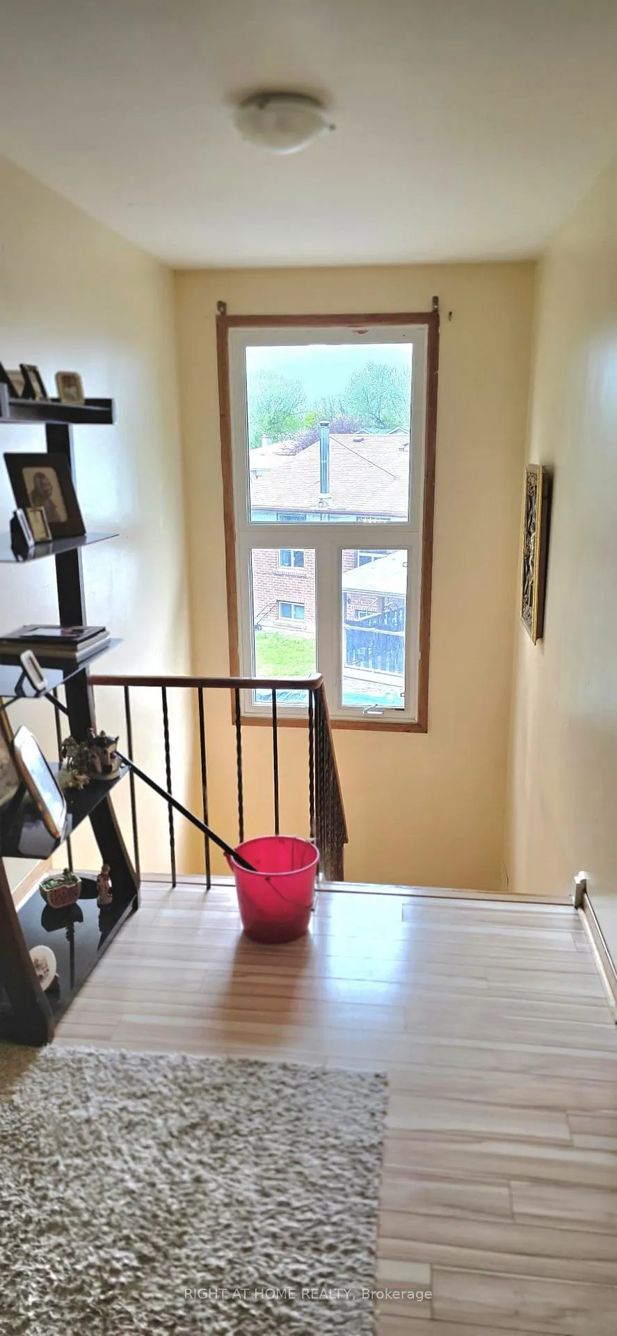 Photo 17 of 459 Archdekin Drive, Brampton, Madoc — HOMEH