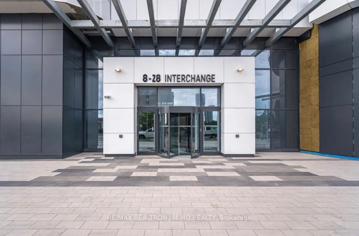 Photo 2 of Unit 4016, 28 Interchange Way, Vaughan, Vaughan Corporate Centre — HOMEH