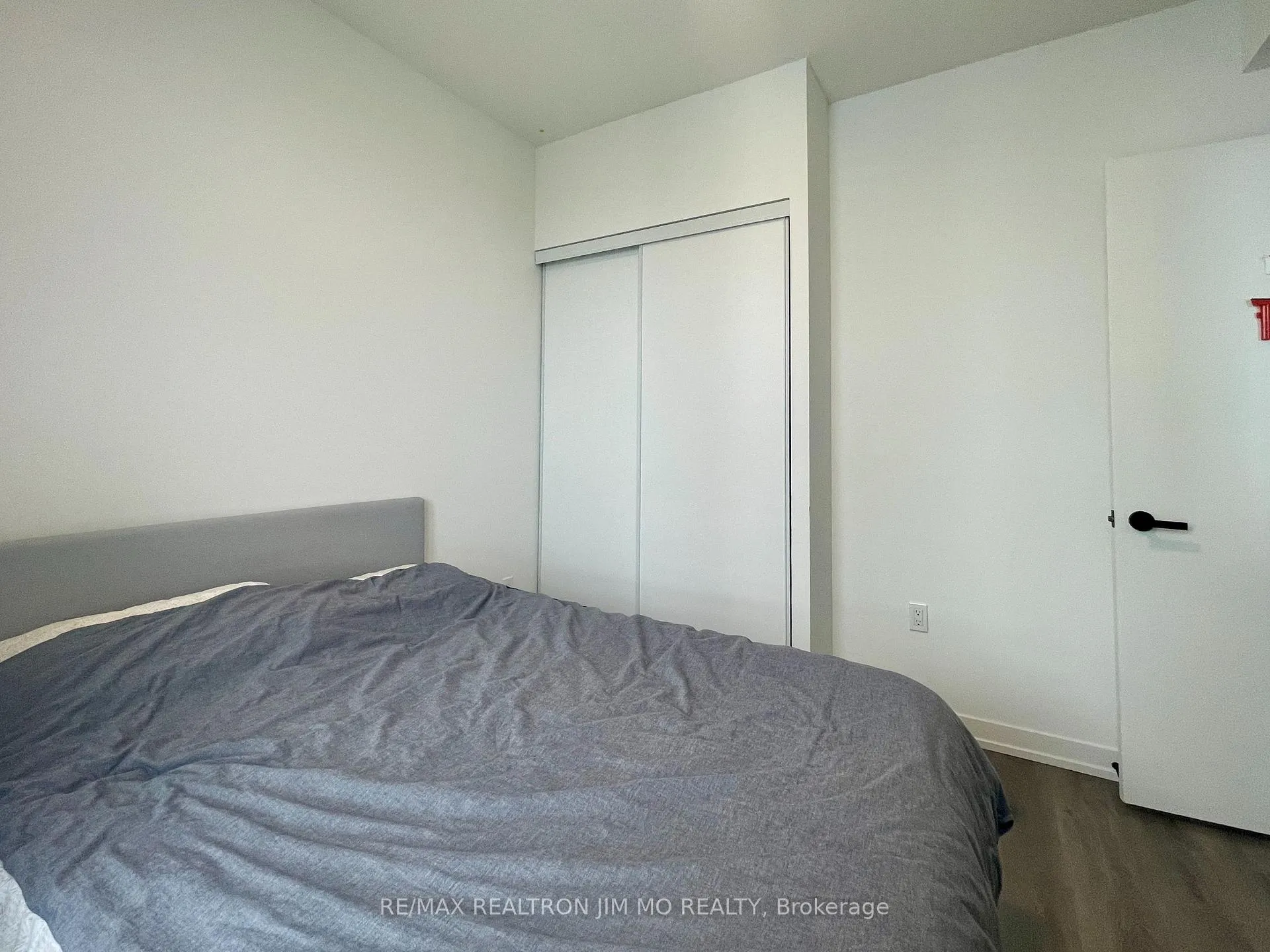 Photo 11 of Unit 4016, 28 Interchange Way, Vaughan, Vaughan Corporate Centre — HOMEH