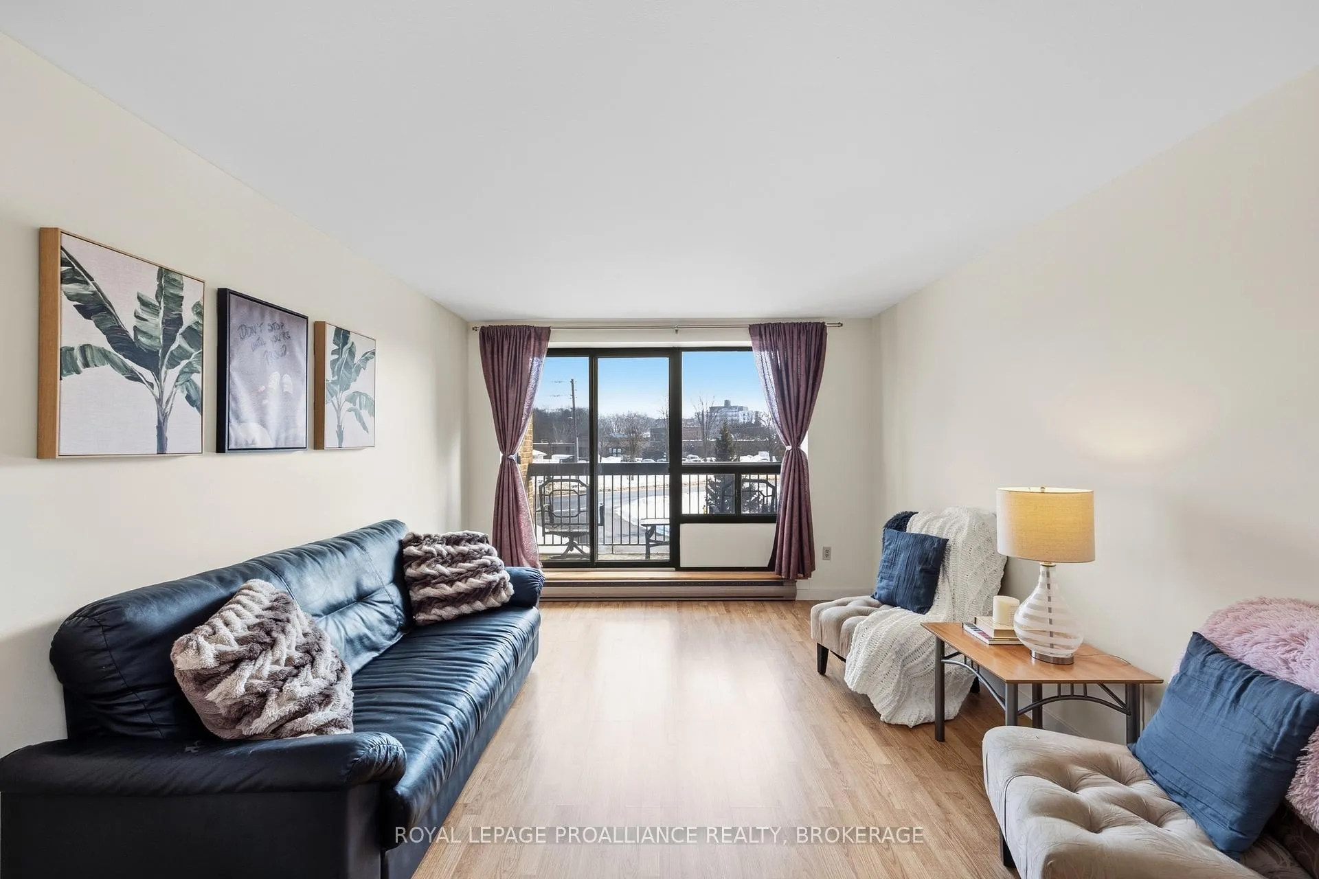 Photo 6 of Unit 207, 334 Queen Mary Road, Kingston, West of Sir John A. Blvd — HOMEH