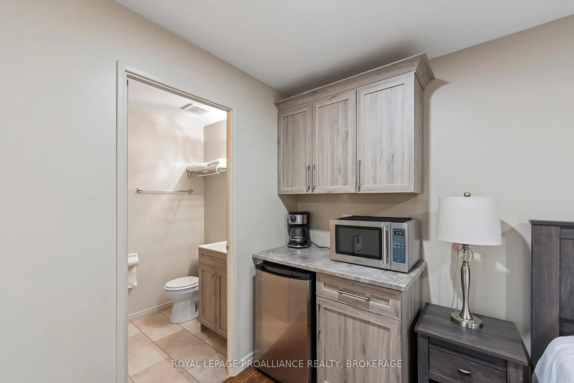Photo 24 of Unit 207, 334 Queen Mary Road, Kingston, West of Sir John A. Blvd — HOMEH