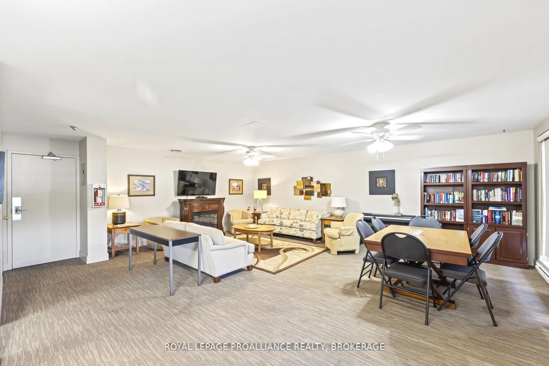 Photo 27 of Unit 207, 334 Queen Mary Road, Kingston, West of Sir John A. Blvd — HOMEH