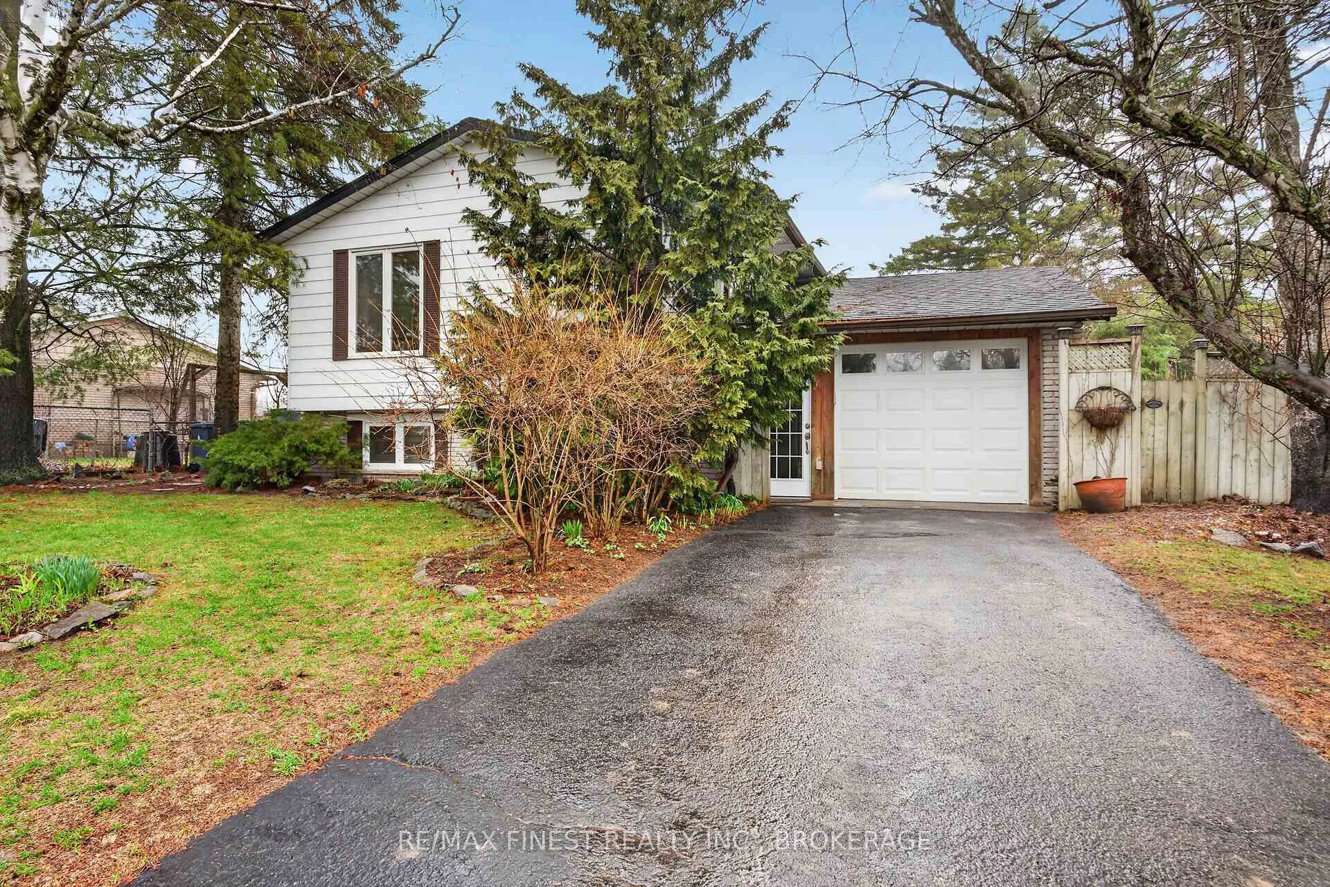 Photo 2 of 798 Danbury Road, Kingston, South of Taylor-Kidd Blvd — HOMEH