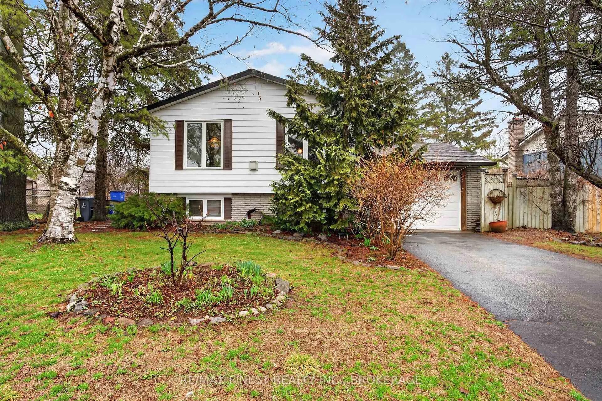 Photo 3 of 798 Danbury Road, Kingston, South of Taylor-Kidd Blvd — HOMEH