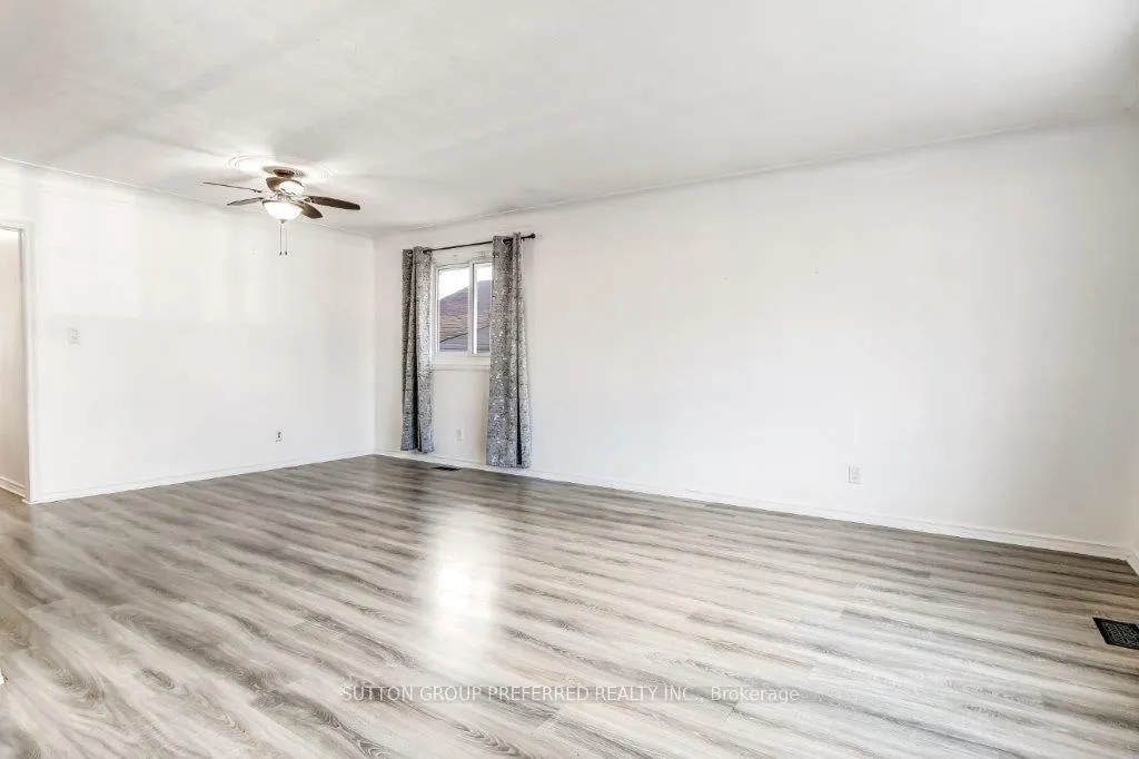 Photo 5 of 195 Myrtle Street, St. Thomas — HOMEH