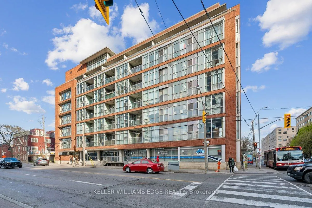 Front of Unit 612, 1375 Dupont Street