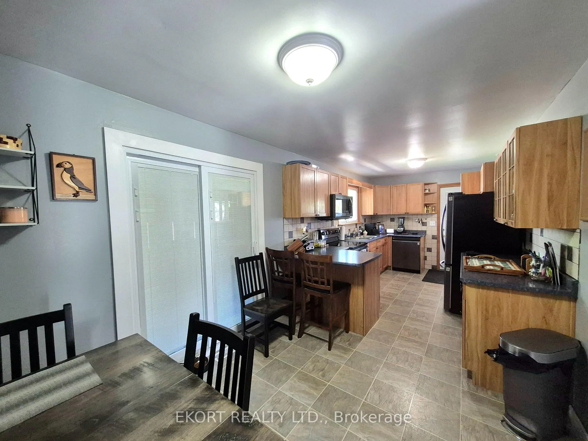 Photo 5 of 2328 Wallbridge-Loy Rd, Quinte West, Sidney Ward — HOMEH