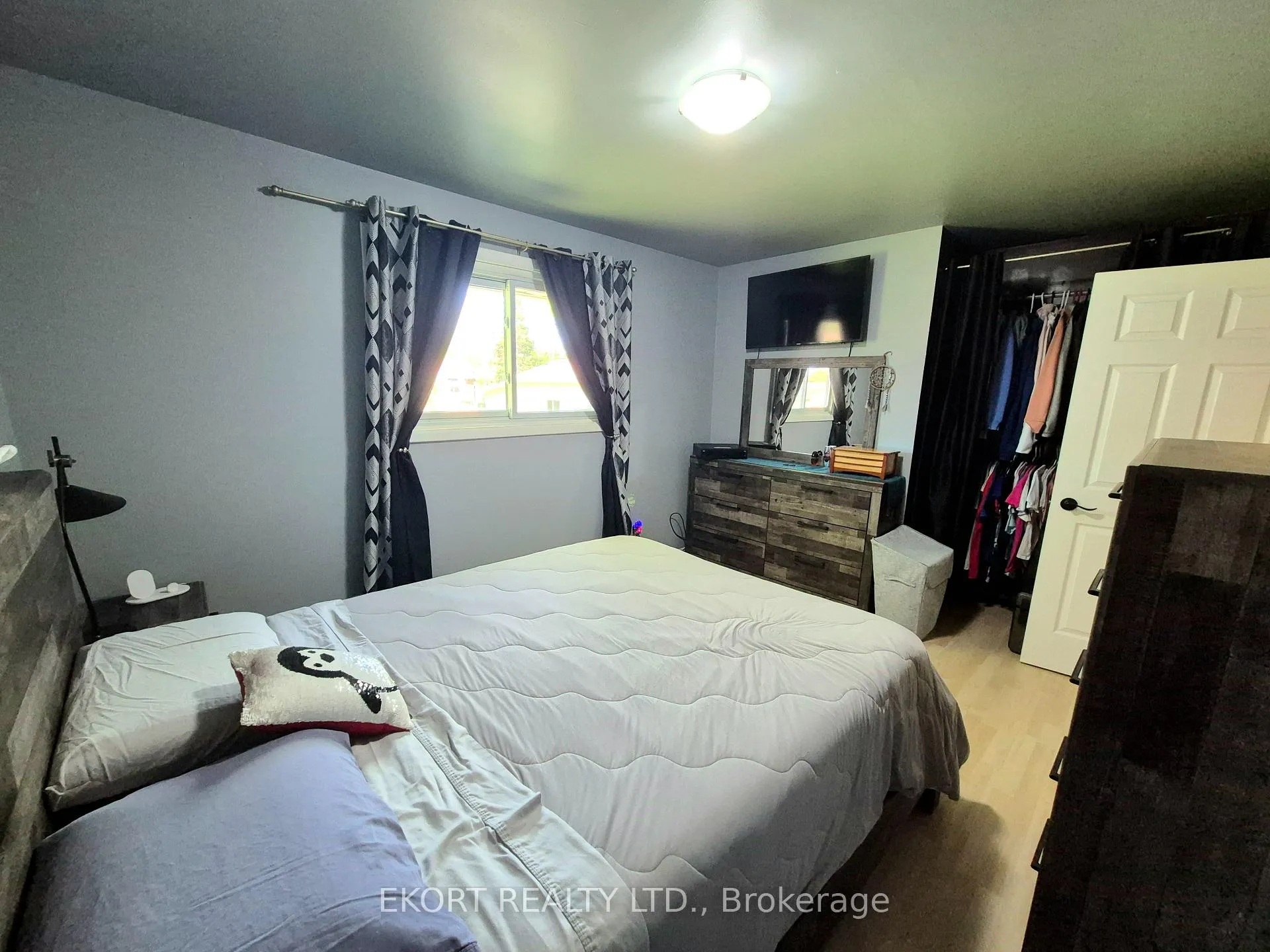 Photo 9 of 2328 Wallbridge-Loy Rd, Quinte West, Sidney Ward — HOMEH