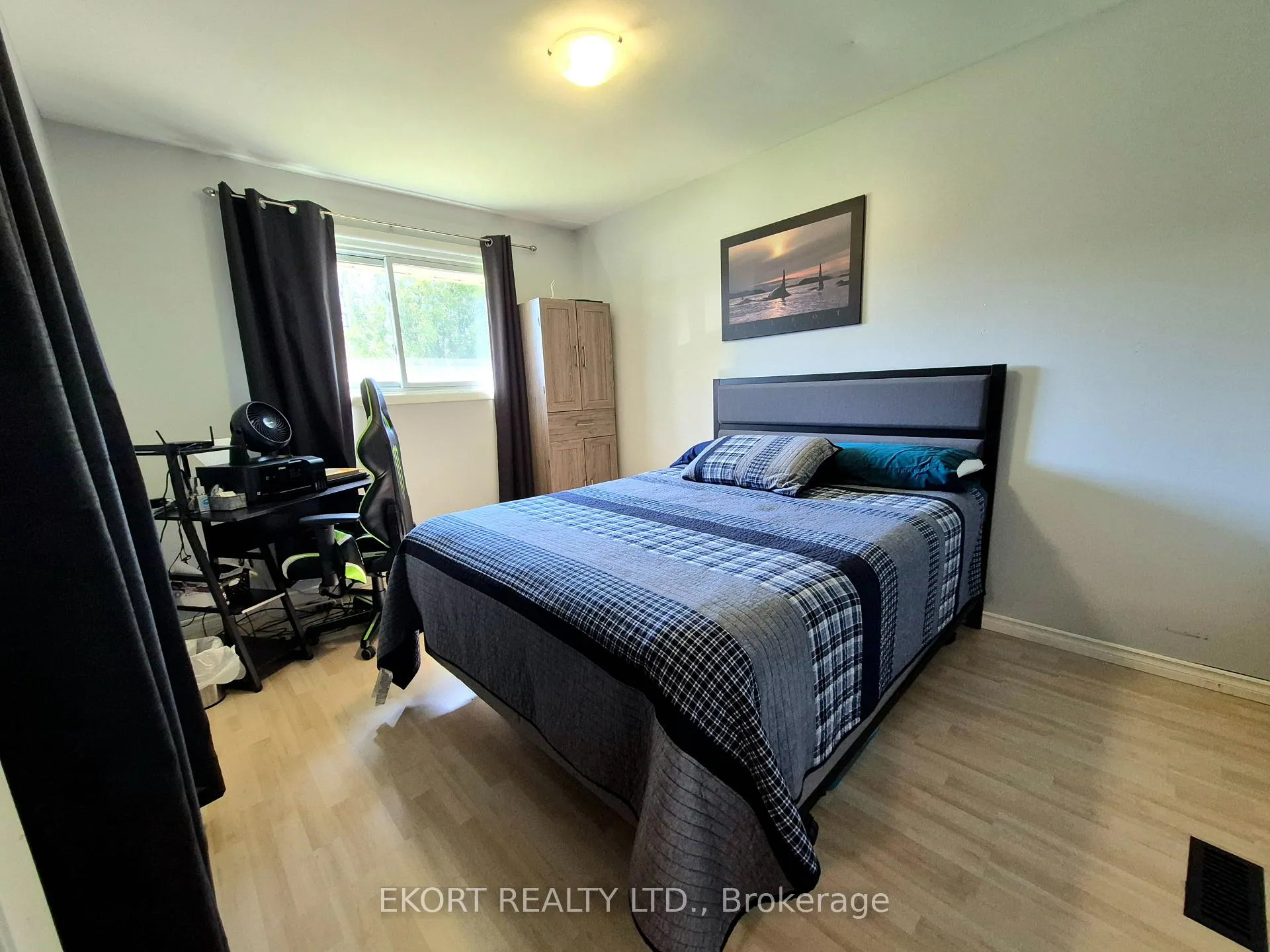 Photo 11 of 2328 Wallbridge-Loy Rd, Quinte West, Sidney Ward — HOMEH