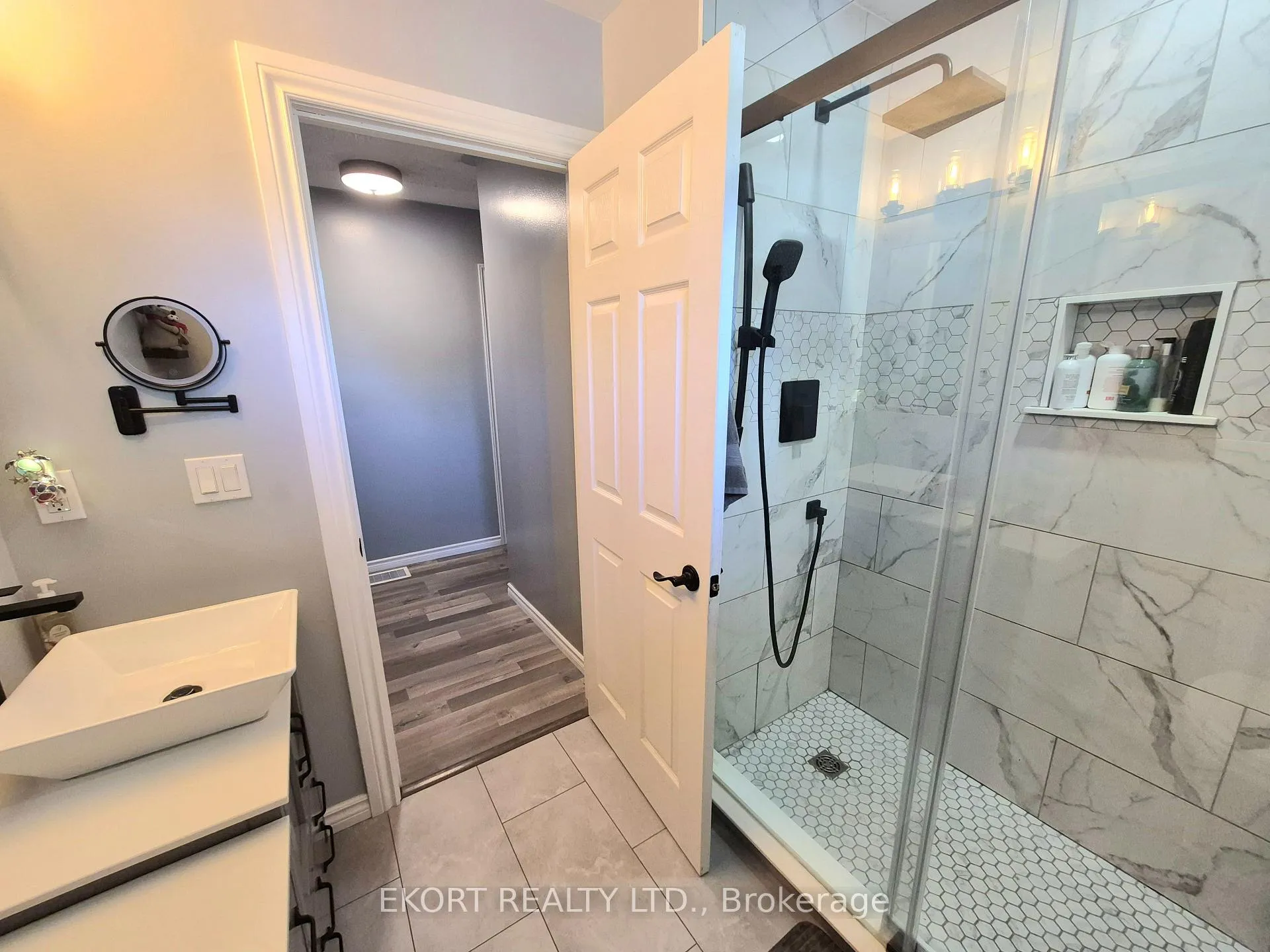Photo 14 of 2328 Wallbridge-Loy Rd, Quinte West, Sidney Ward — HOMEH