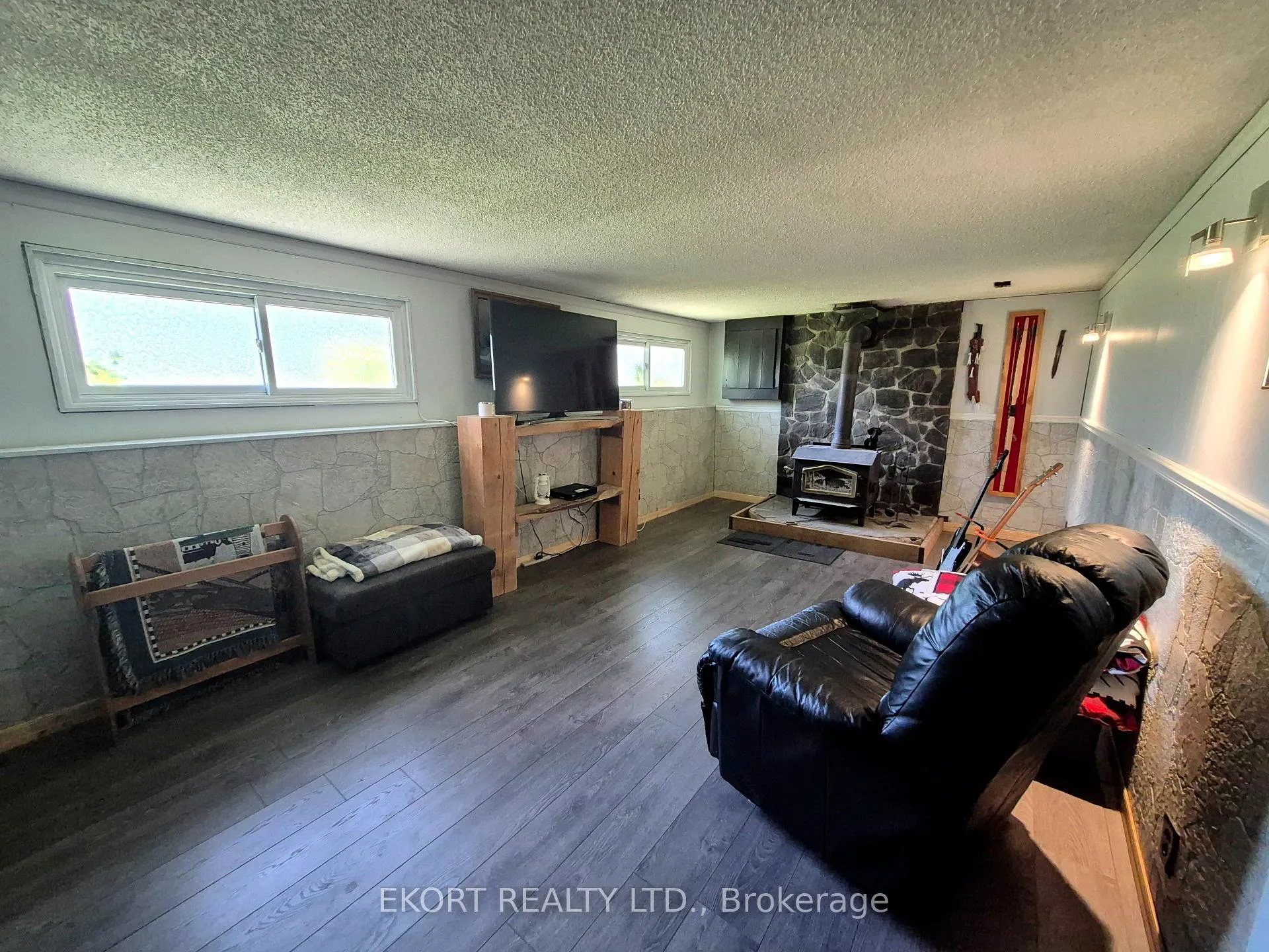 Photo 15 of 2328 Wallbridge-Loy Rd, Quinte West, Sidney Ward — HOMEH