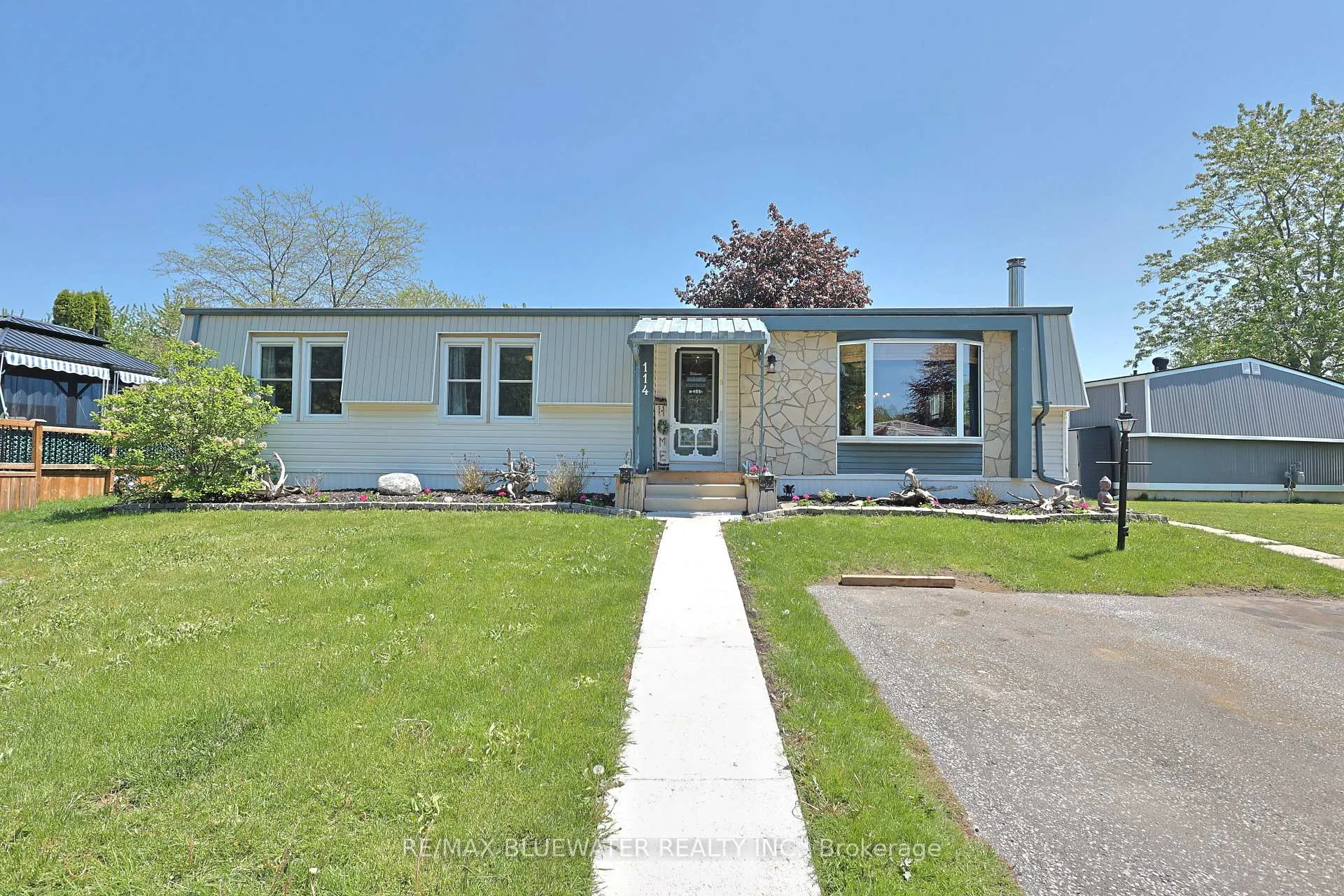 Photo 1 of 114 Pebble Beach Parkway, South Huron, Stephen — HOMEH