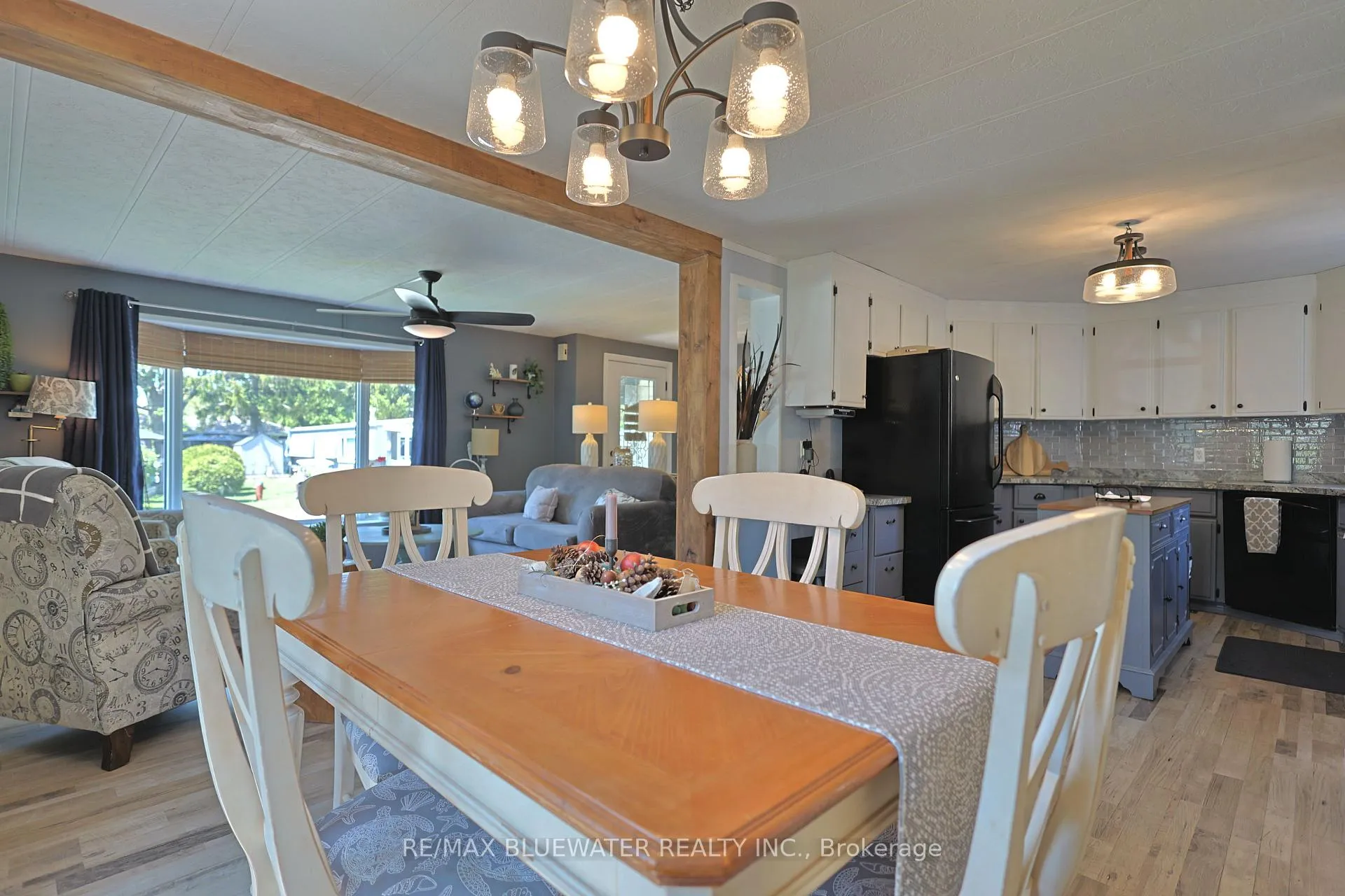 Photo 15 of 114 Pebble Beach Parkway, South Huron, Stephen — HOMEH