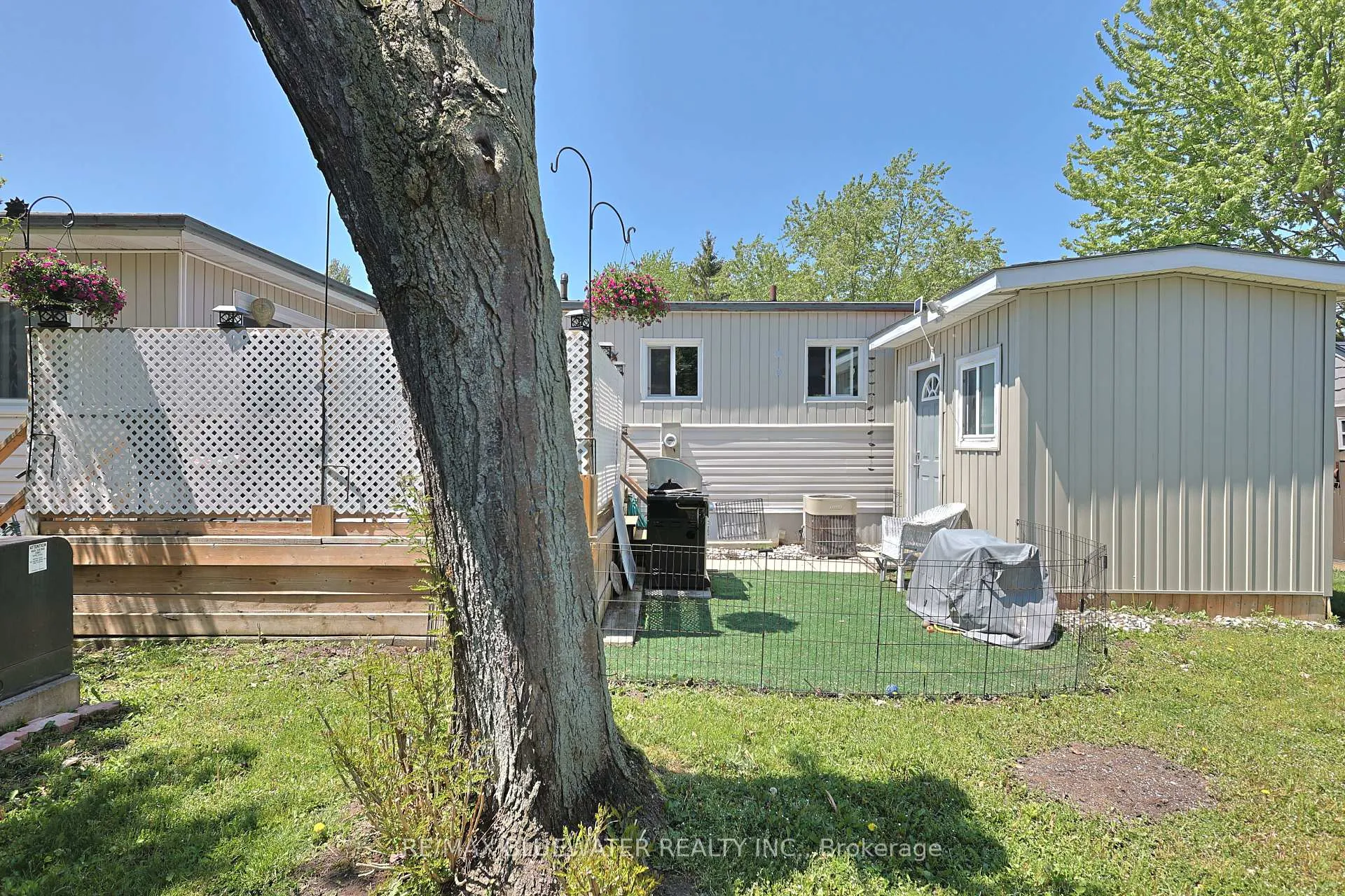 Photo 38 of 114 Pebble Beach Parkway, South Huron, Stephen — HOMEH