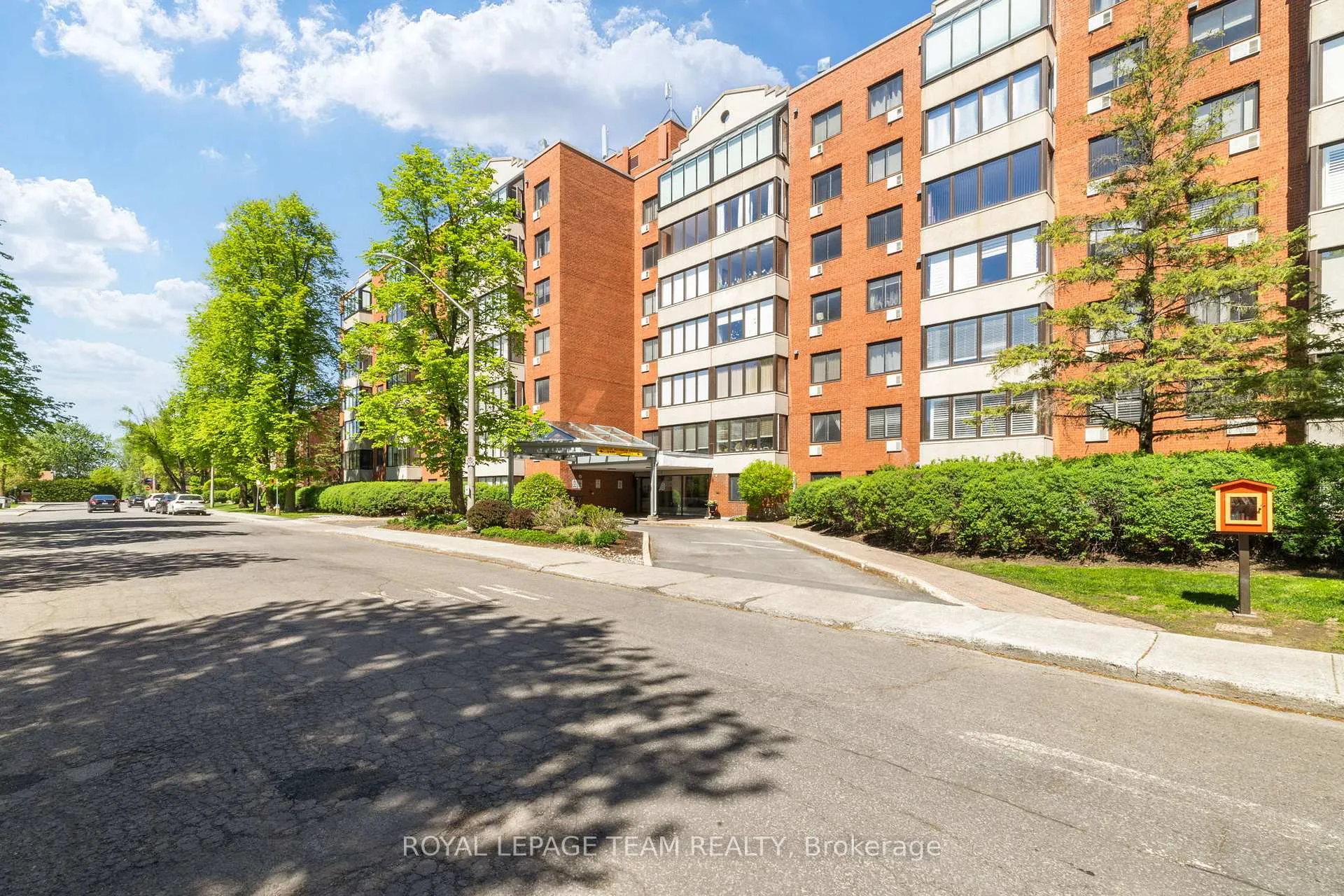 Photo 1 of Unit 301, 225 Alvin Road, Ottawa, Manor Park — HOMEH