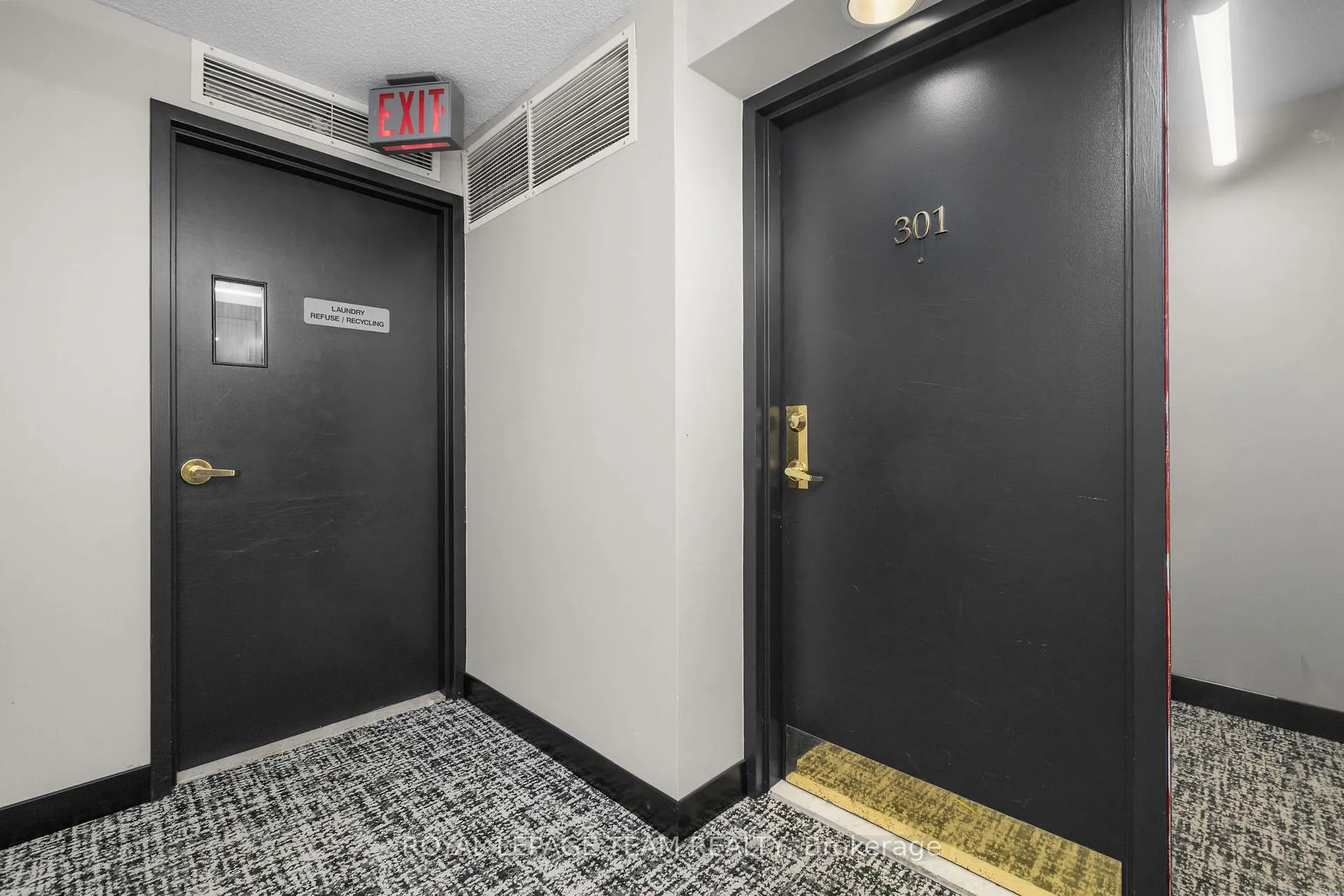 Photo 7 of Unit 301, 225 Alvin Road, Ottawa, Manor Park — HOMEH