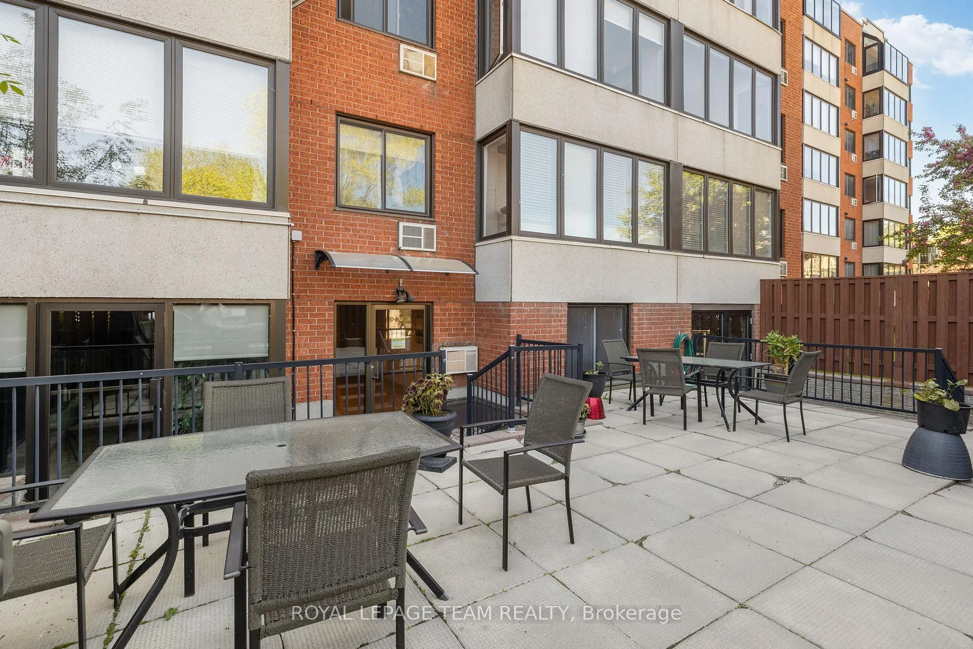 Photo 25 of Unit 301, 225 Alvin Road, Ottawa, Manor Park — HOMEH