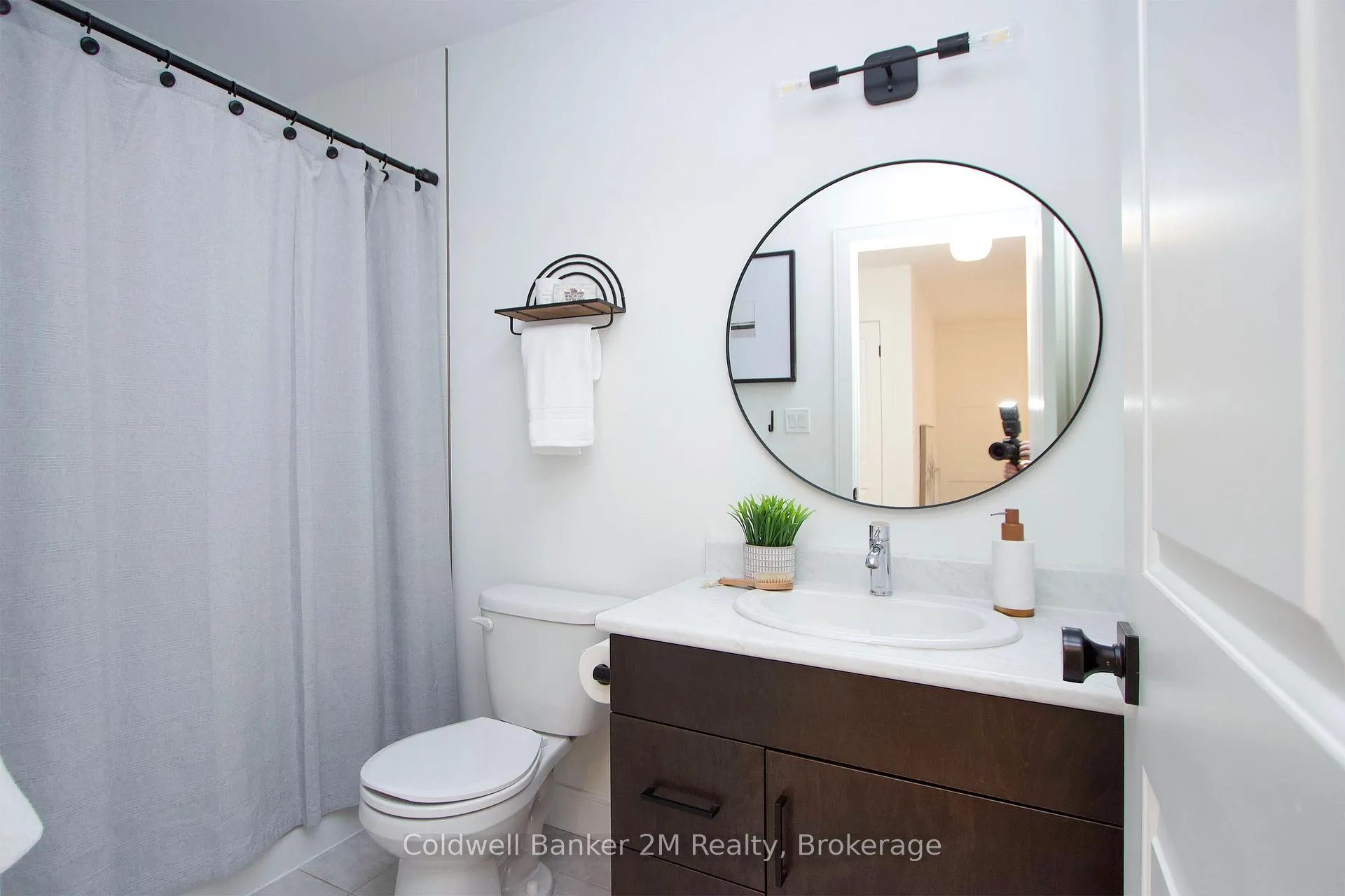 Photo 39 of 236 Ronald Hooper Avenue, Clarington, Bowmanville — HOMEH