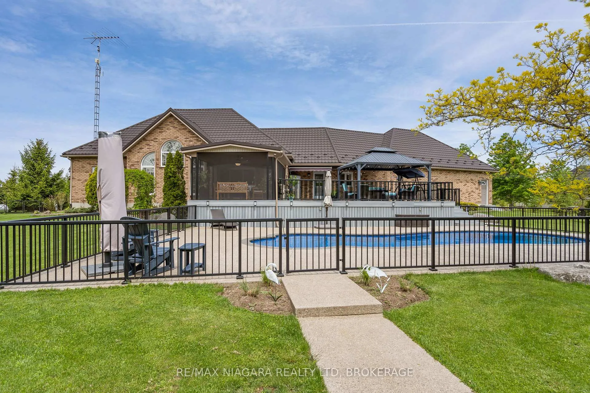 Photo 38 of 50977 Lambert Road, Wainfleet, Marshville/Winger — HOMEH