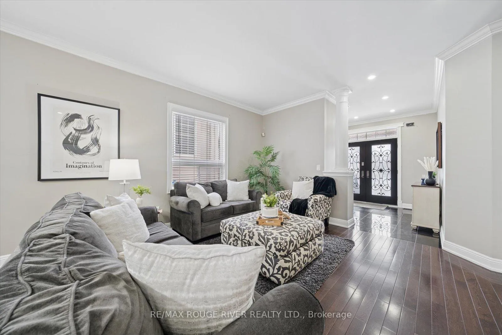 Photo 4 of 58 Bons Avenue, Clarington, Bowmanville — HOMEH
