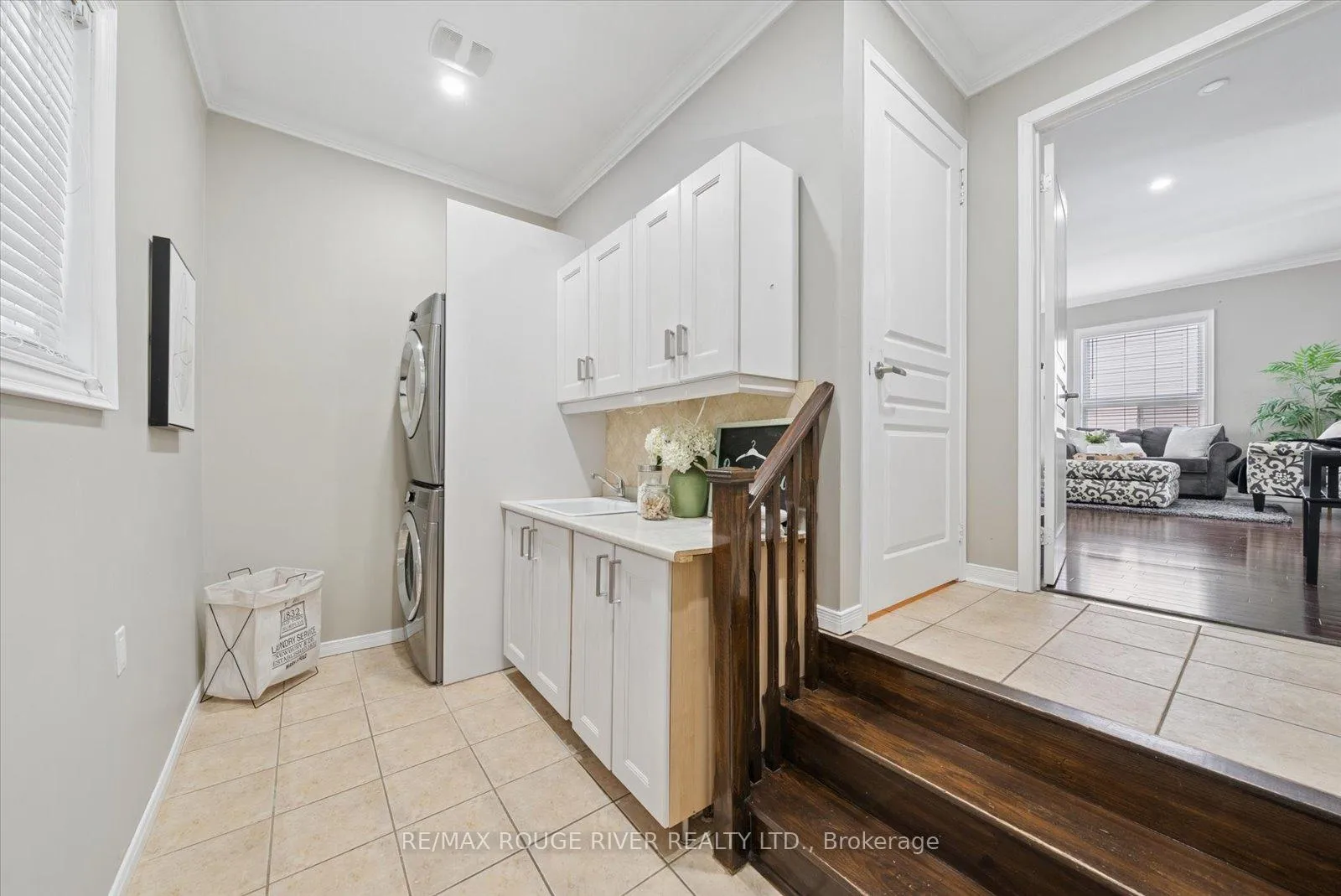 Photo 13 of 58 Bons Avenue, Clarington, Bowmanville — HOMEH