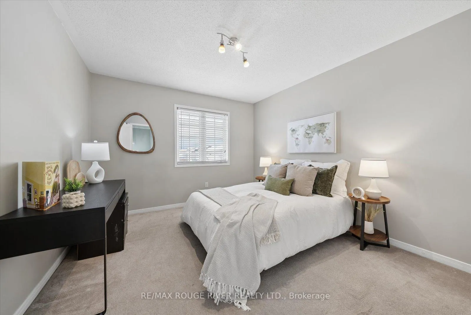 Photo 19 of 58 Bons Avenue, Clarington, Bowmanville — HOMEH