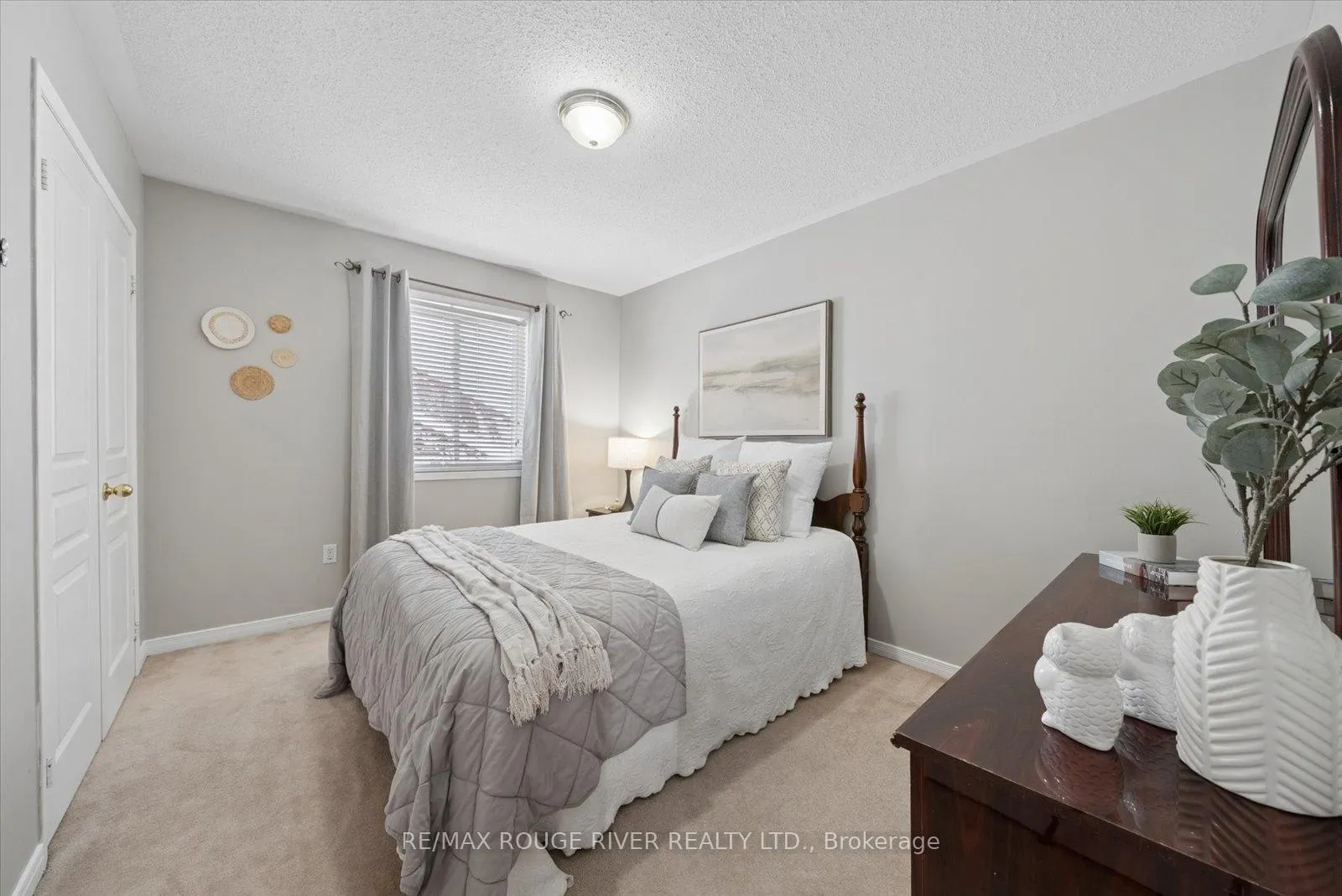 Photo 21 of 58 Bons Avenue, Clarington, Bowmanville — HOMEH