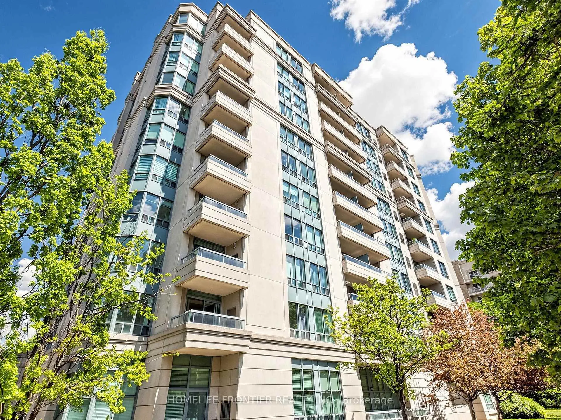Photo 2 of Unit 310, 5 Emerald Lane, Vaughan, Crestwood-Springfarm-Yorkhill — HOMEH
