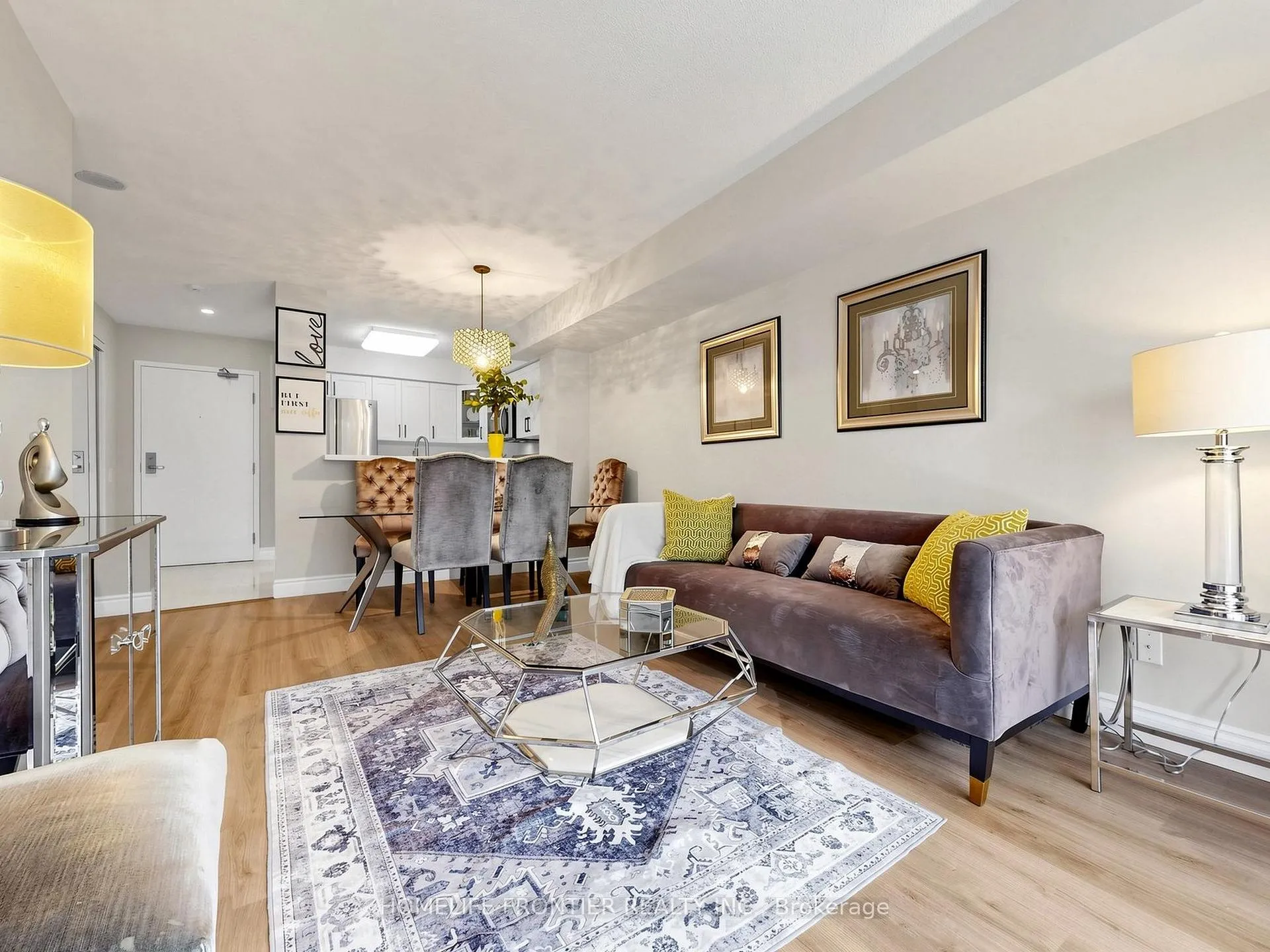 Photo 8 of Unit 310, 5 Emerald Lane, Vaughan, Crestwood-Springfarm-Yorkhill — HOMEH