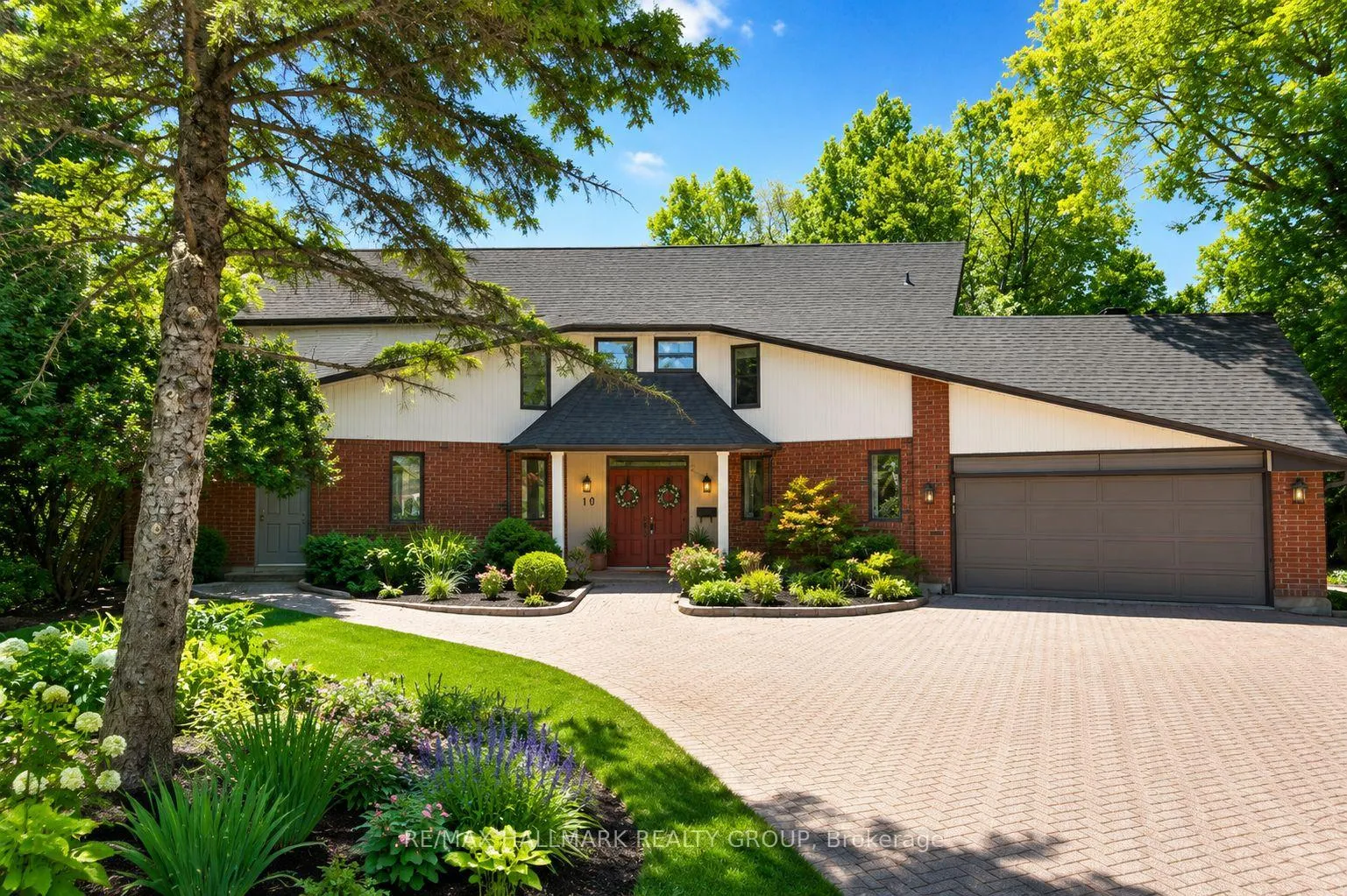Photo 1 of 10 Coxford Street, Ottawa, Rothwell Heights — HOMEH