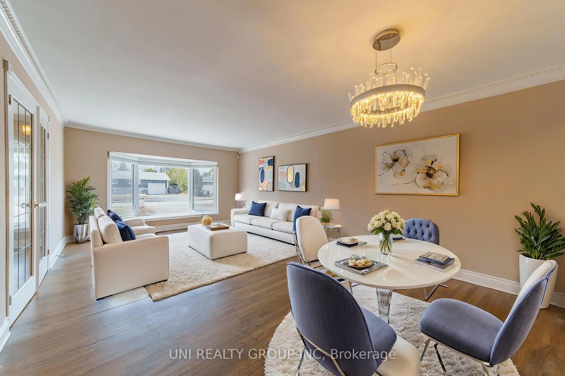 Photo 12 of 17 Forest Park Avenue, Ottawa, City View/Skyline/Fisher Heights/Parkwood Hills — HOMEH