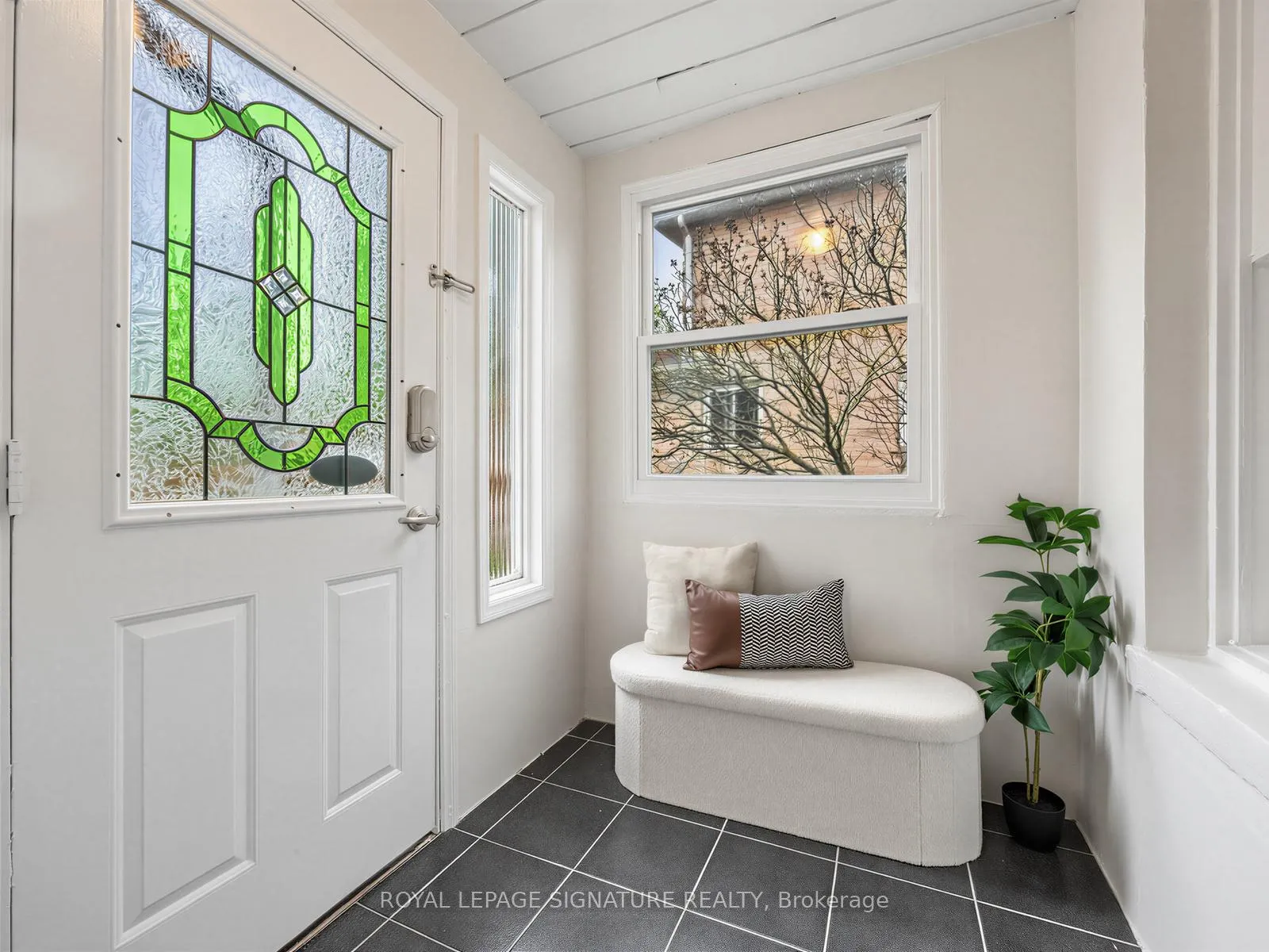 Photo 3 of 16 Ventris Drive, Ajax, Central West — HOMEH