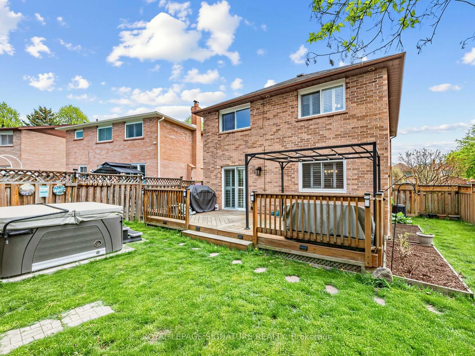 Photo 33 of 16 Ventris Drive, Ajax, Central West — HOMEH