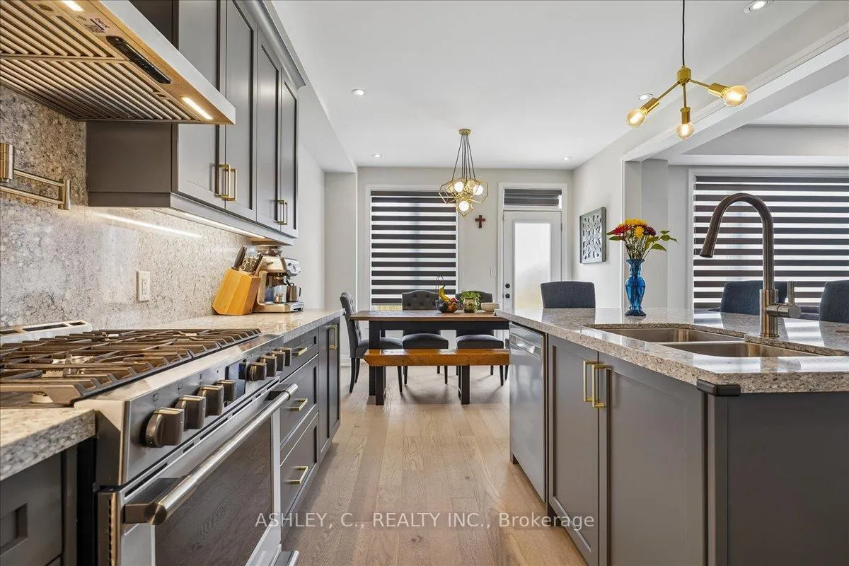Photo 12 of 14 Trellanock Road, Brampton, Bram West — HOMEH