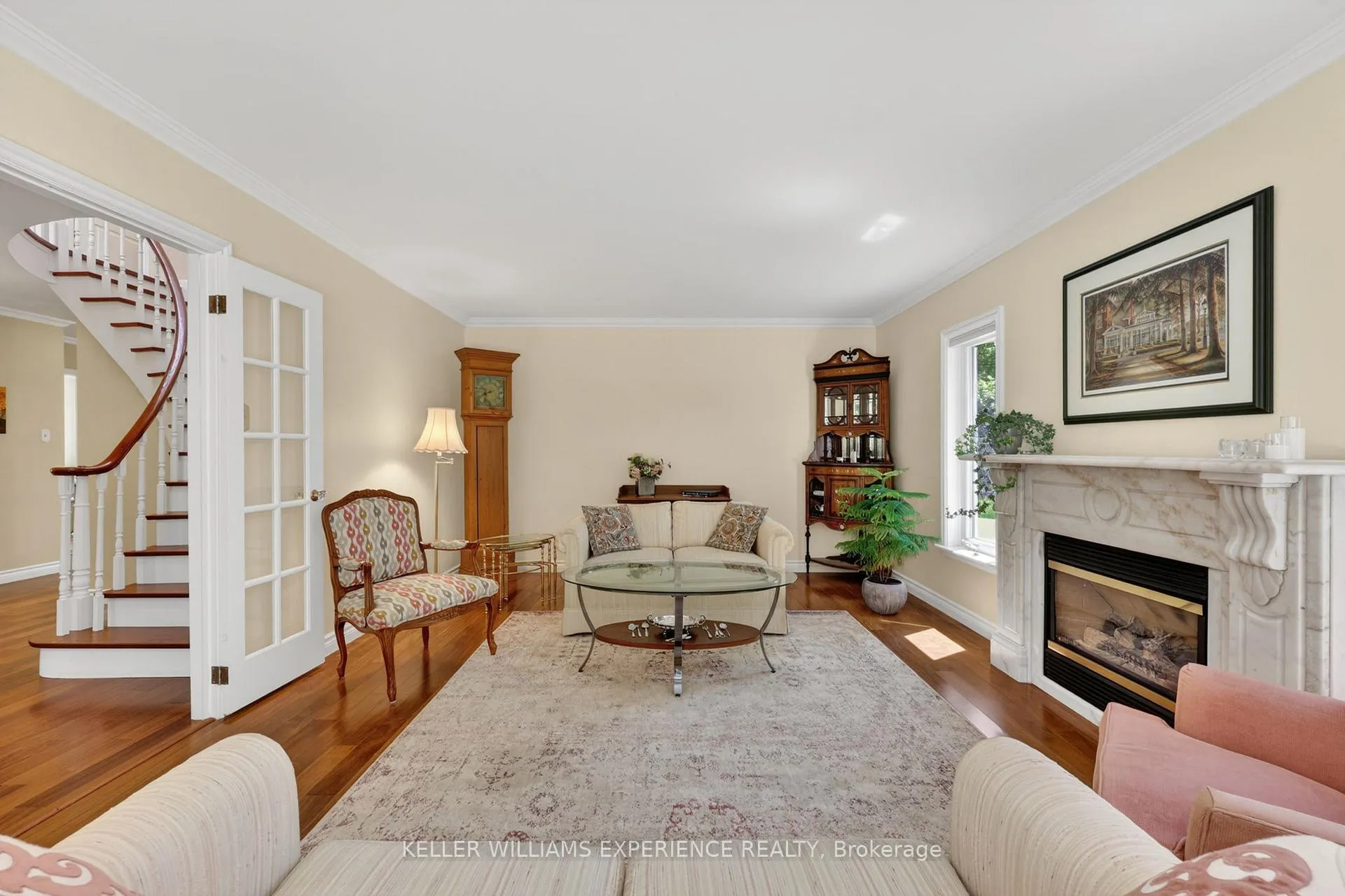 Photo 10 of 76 Royal Oak Drive, Barrie, South Shore — HOMEH