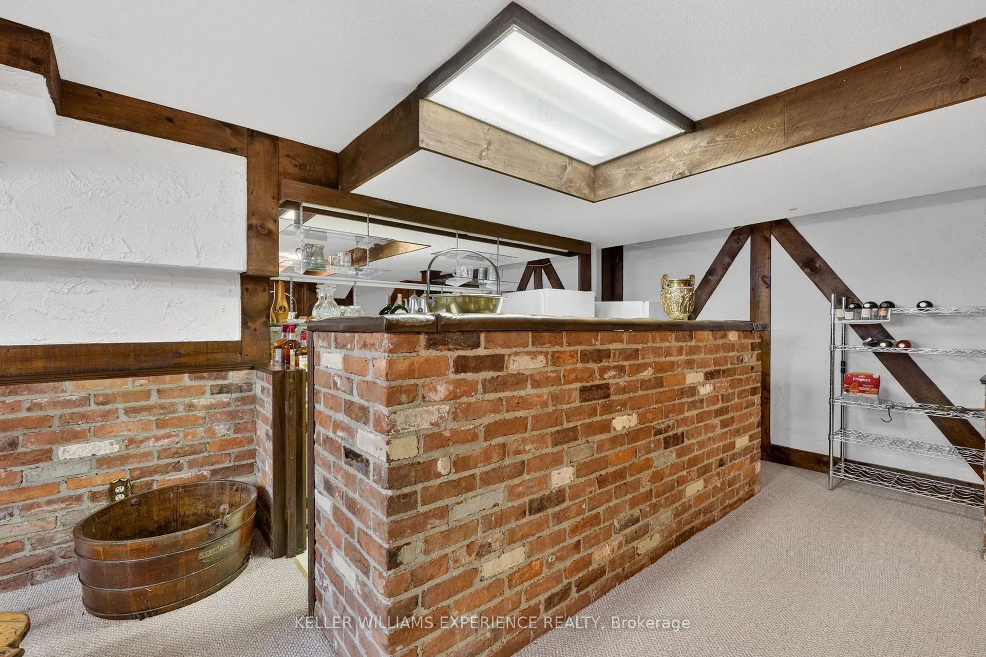 Photo 35 of 76 Royal Oak Drive, Barrie, South Shore — HOMEH