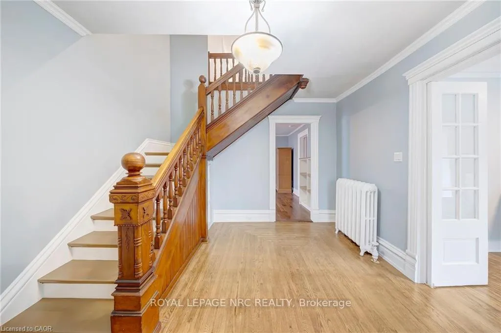 Photo 3 of 115 West Main Street, Welland, Broadway — HOMEH