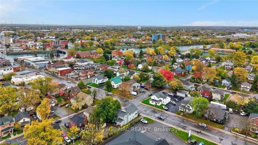 Photo 39 of 115 West Main Street, Welland, Broadway — HOMEH