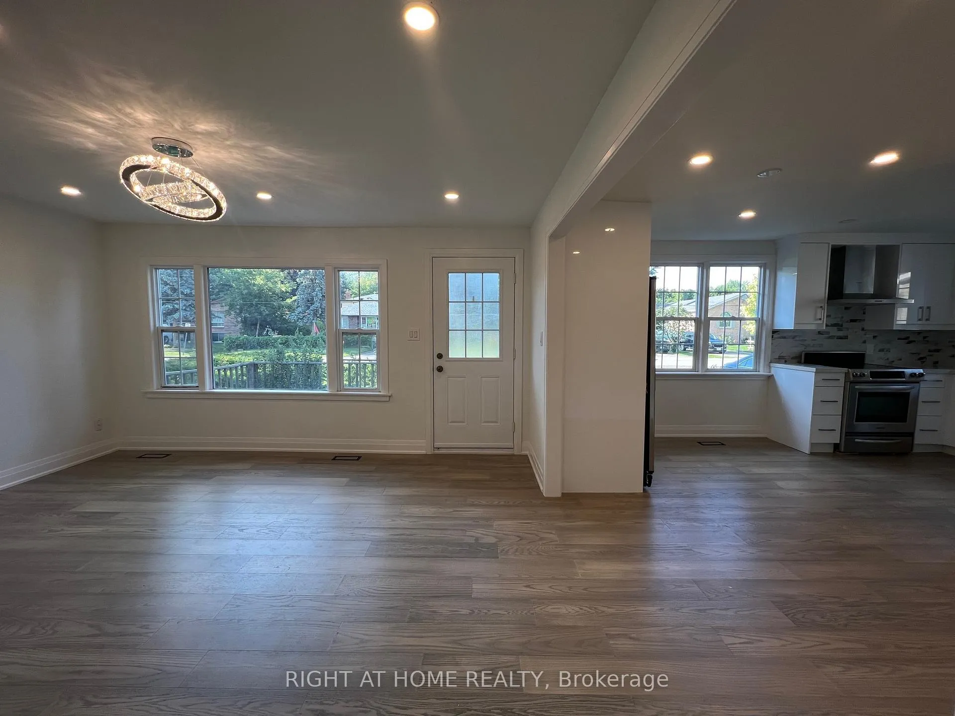 Photo 3 of 267 Rayners Road, Georgina, Keswick North — HOMEH