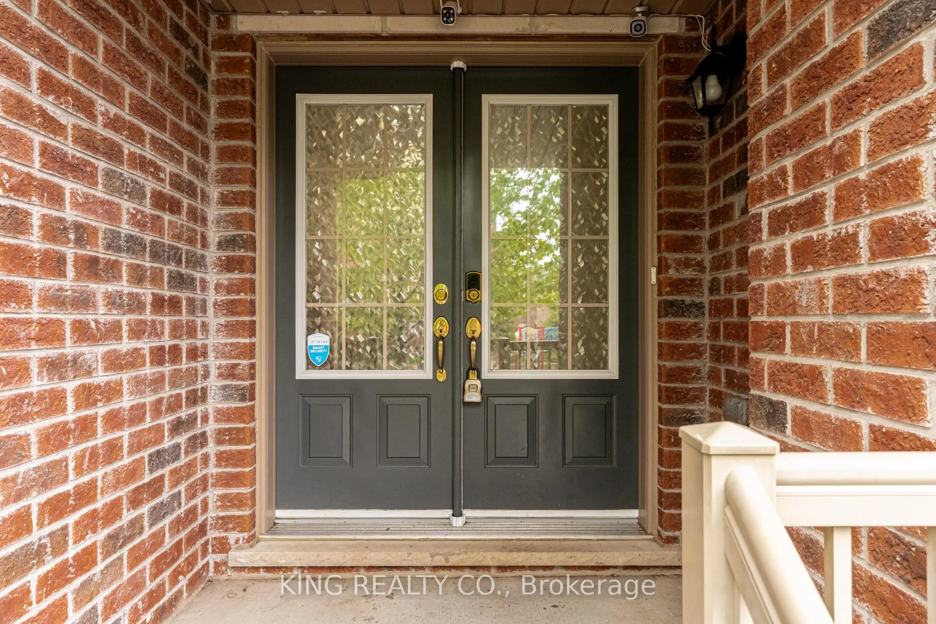 Photo 6 of 18 Tollgate Street, Brampton, Heart Lake — HOMEH