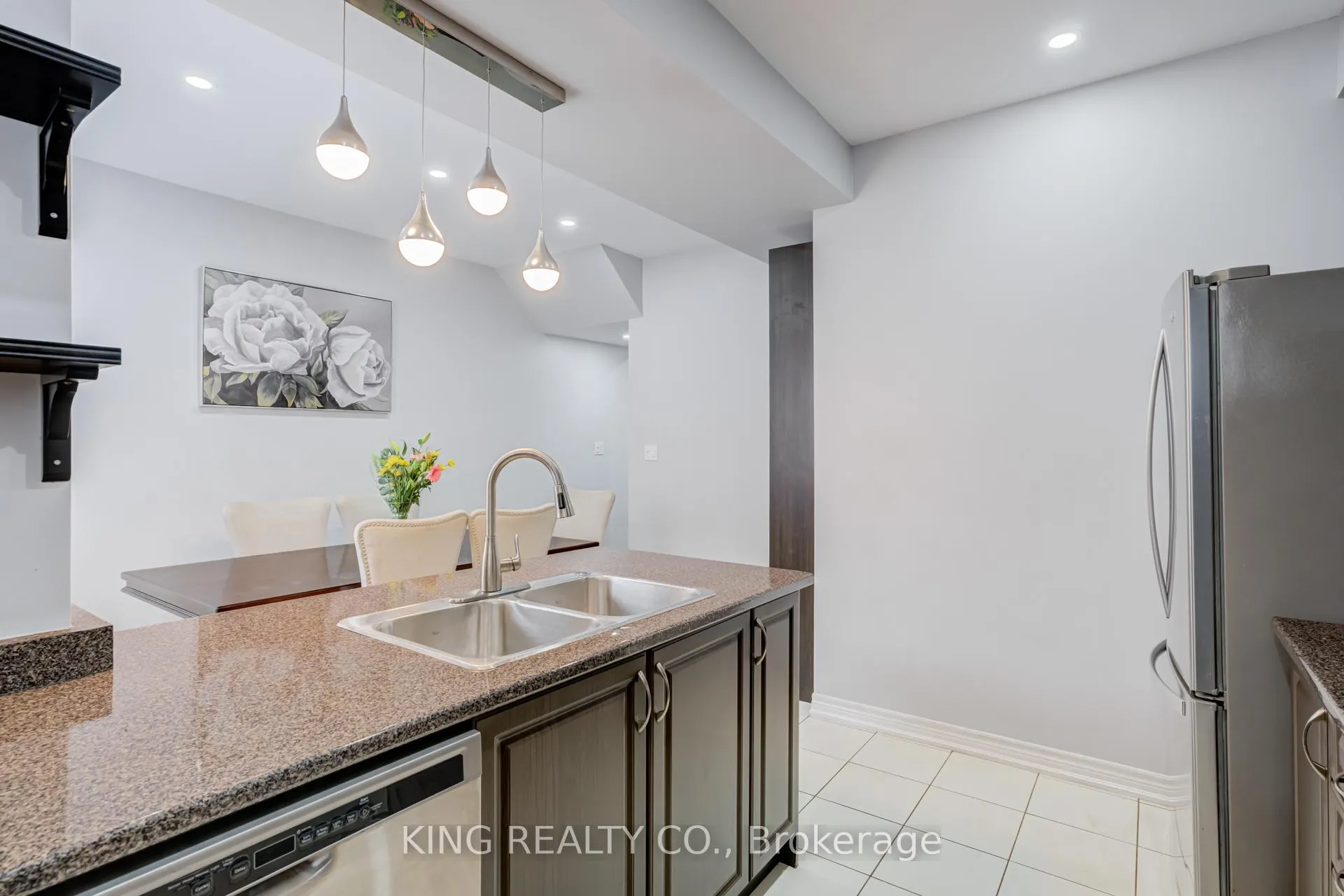 Photo 22 of 18 Tollgate Street, Brampton, Heart Lake — HOMEH