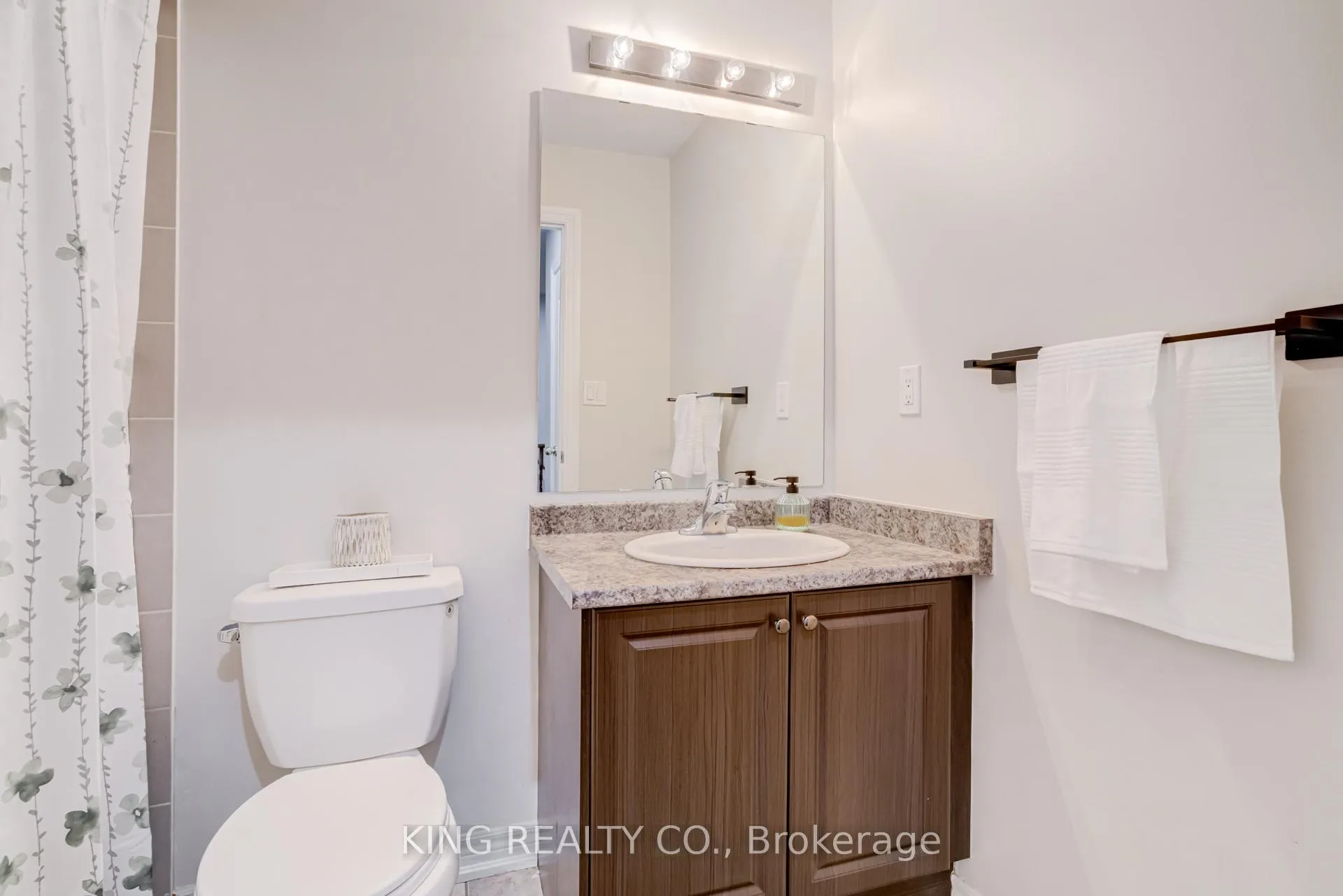 Photo 39 of 18 Tollgate Street, Brampton, Heart Lake — HOMEH