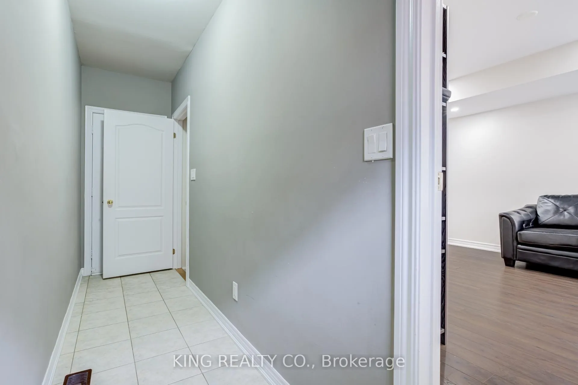 Photo 41 of 18 Tollgate Street, Brampton, Heart Lake — HOMEH