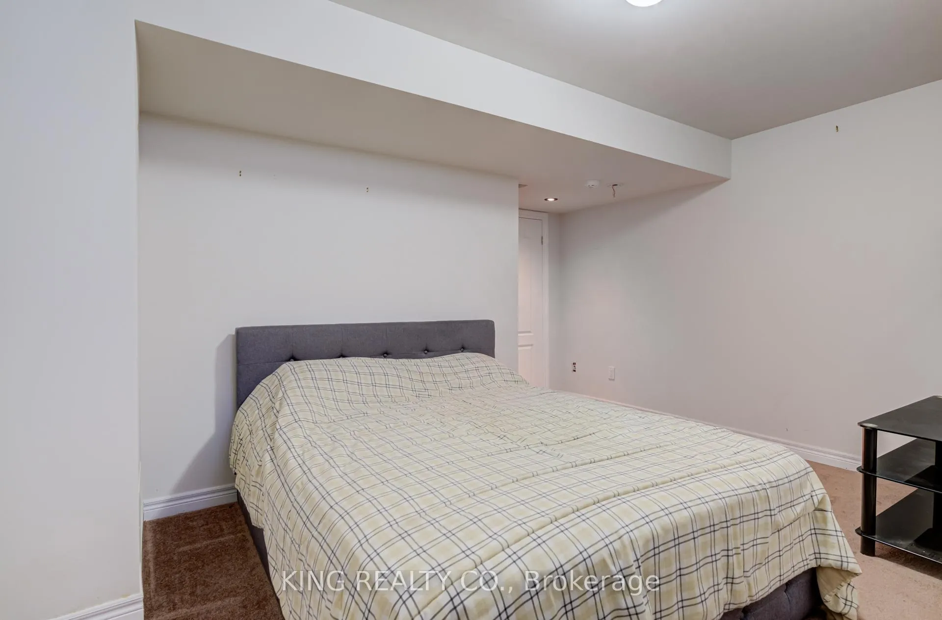 Photo 44 of 18 Tollgate Street, Brampton, Heart Lake — HOMEH