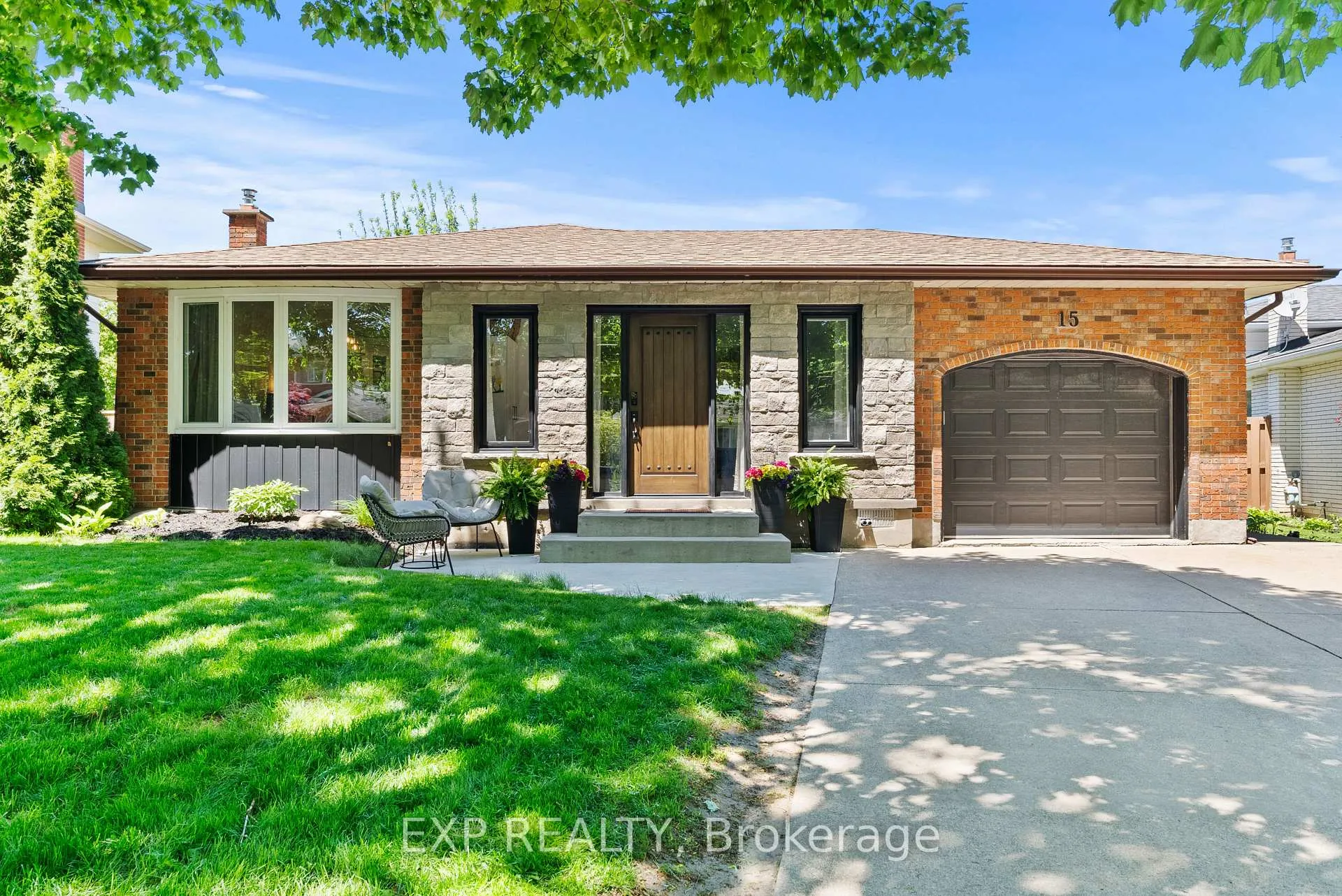 Photo 5 of 15 Chatham Road, St. Catharines, Carlton/Bunting — HOMEH