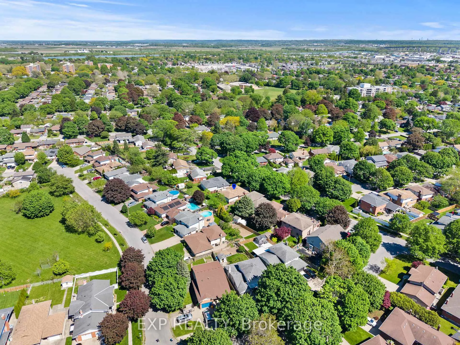 Photo 48 of 15 Chatham Road, St. Catharines, Carlton/Bunting — HOMEH